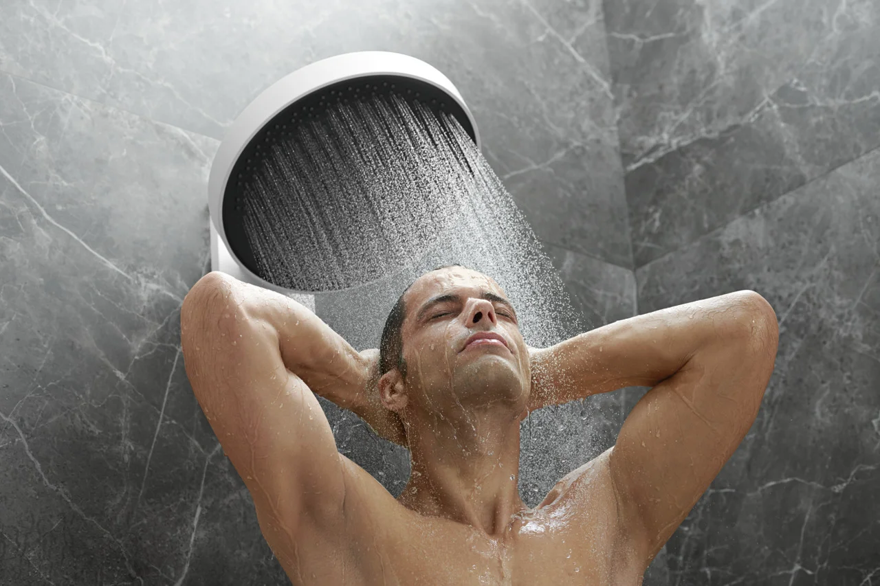 Hansgrohe Rainfinity Kopfbrause 360° 3jet, Wandmontage mattweiß, 360 mm Brausekopfgröße, DN15 Anschluss Hansgrohe Rainfinity Kopfbrause 360° 3jet, Wandmontage mattweiß, 360 mm Brausekopfgröße, DN15 Anschluss