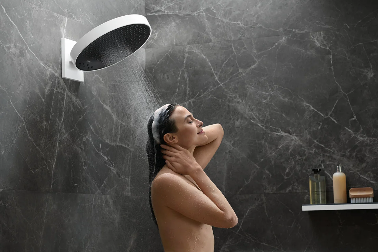 Hansgrohe Rainfinity Kopfbrause 360° 3jet, Wandmontage mattweiß, 360 mm Brausekopfgröße, DN15 Anschluss