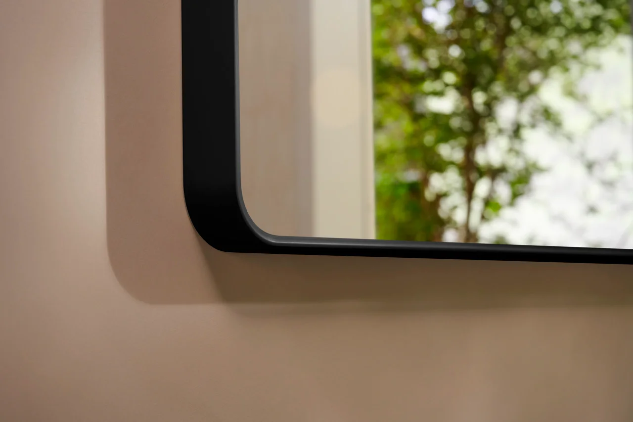 Hansgrohe Xarita Lite Q Spiegel, Mattschwarz, 360 x 700 x 30 mm, LED-Beleuchtung mit Infrarotsensor, stufenlos dimmbar