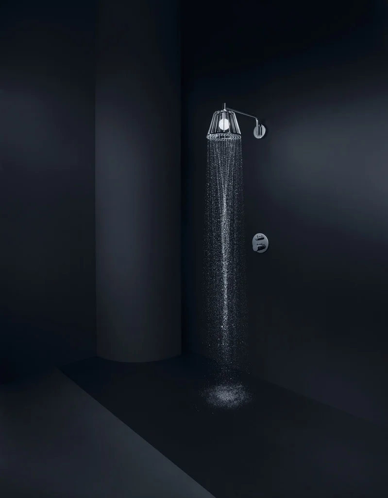 Hansgrohe AXOR LampShower/Nendo Kopfbrause mit Brausearm, Chrom, 275 mm, 13,5 l/min, integrierte LED-Beleuchtung Hansgrohe AXOR LampShower/Nendo Kopfbrause mit Brausearm, Chrom, 275 mm, 13,5 l/min, integrierte LED-Beleuchtung