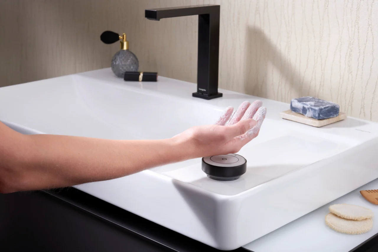 Hansgrohe Xelu Q Waschtisch, Keramik, weiß, 800 x 480 mm, 100 mm Beckenhöhe, wandhängend, mit Ablage rechts und SmartClean-Glasur