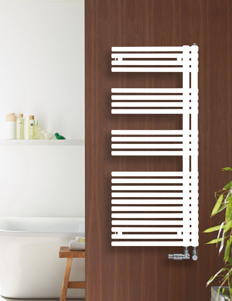 Zehnder Design-Heizkörper „Forma Asym“ für Warmwasser-Zentralheizung oder gemischten Betrieb mit 50 mm-Mittelanschluss 59,6 × 144,1 cm in Verkehrsweiß (RAL 9016, glänzend)
