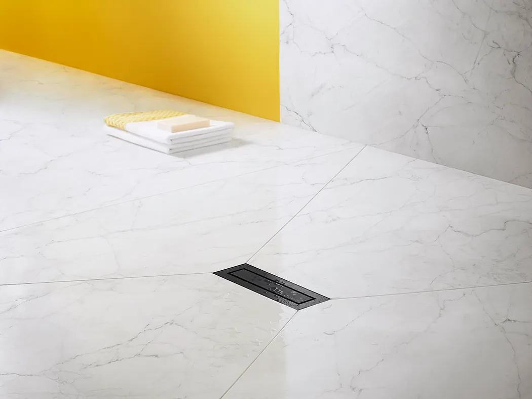 Duschrinne CeraNiveau schwarz matt, 300 x 100 mm Duschrinne CeraNiveau schwarz matt, 300 x 100 mm