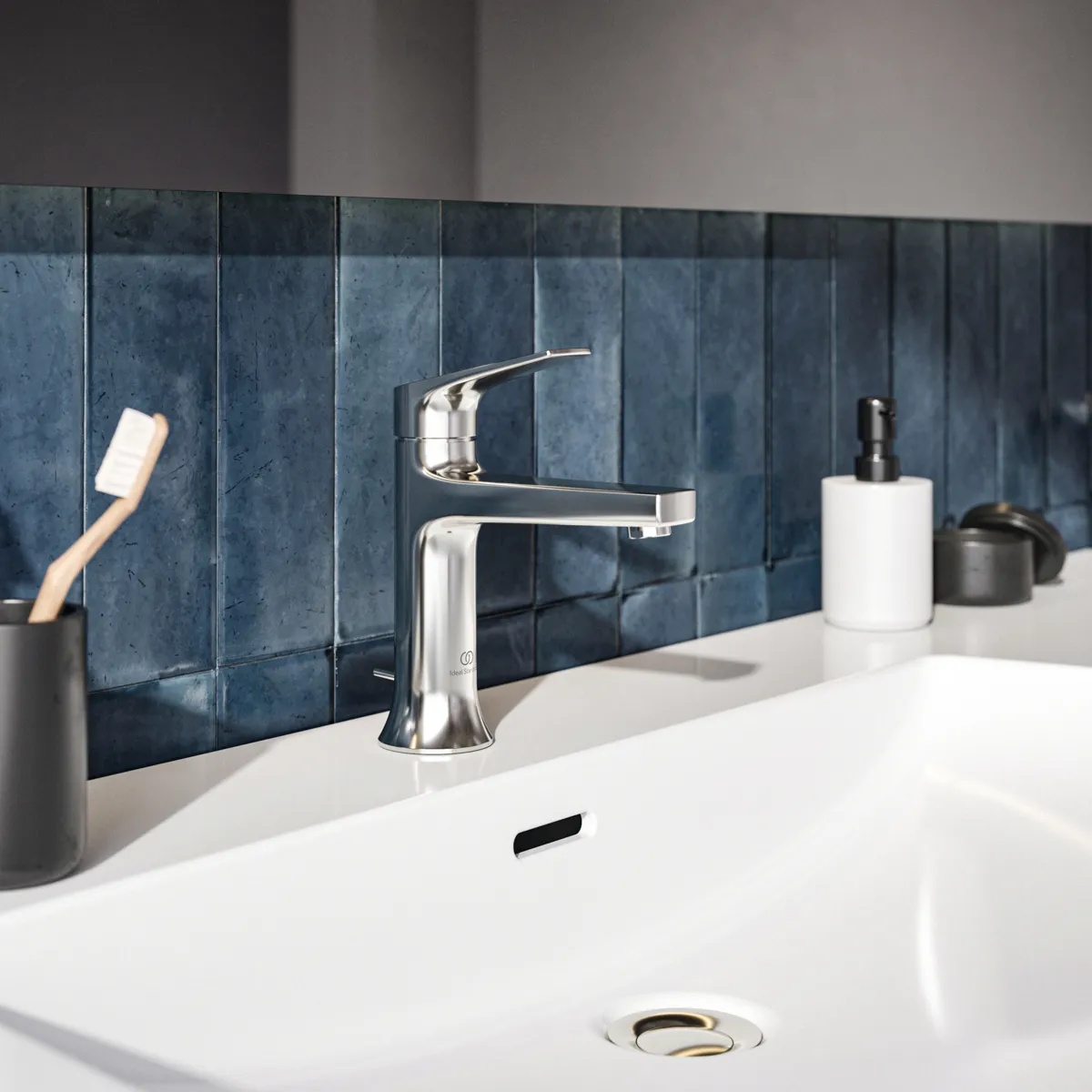 Waschtischarmatur Grande La Dolce Vita mit Ablaufgarnitur Brushed Gold Waschtischarmatur Grande La Dolce Vita mit Ablaufgarnitur Brushed Gold