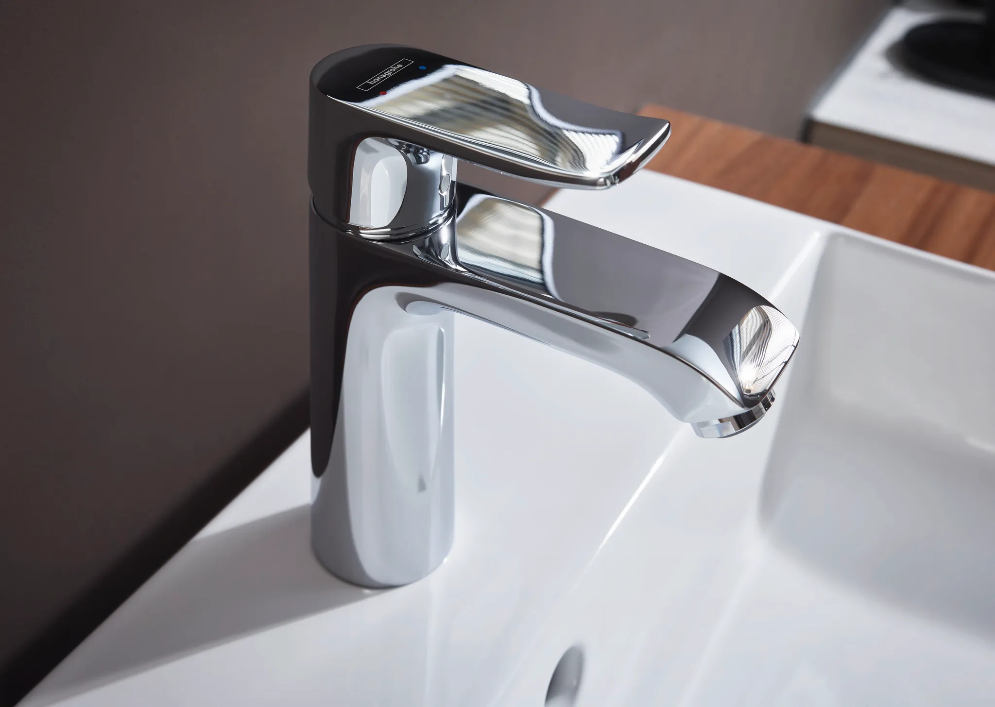 Hansgrohe Metris Einhebel-Waschtischmischer 110 mit Zugstangen-Ablaufgarnitur, Chrom Hansgrohe Metris Einhebel-Waschtischmischer 110 mit Zugstangen-Ablaufgarnitur, Chrom