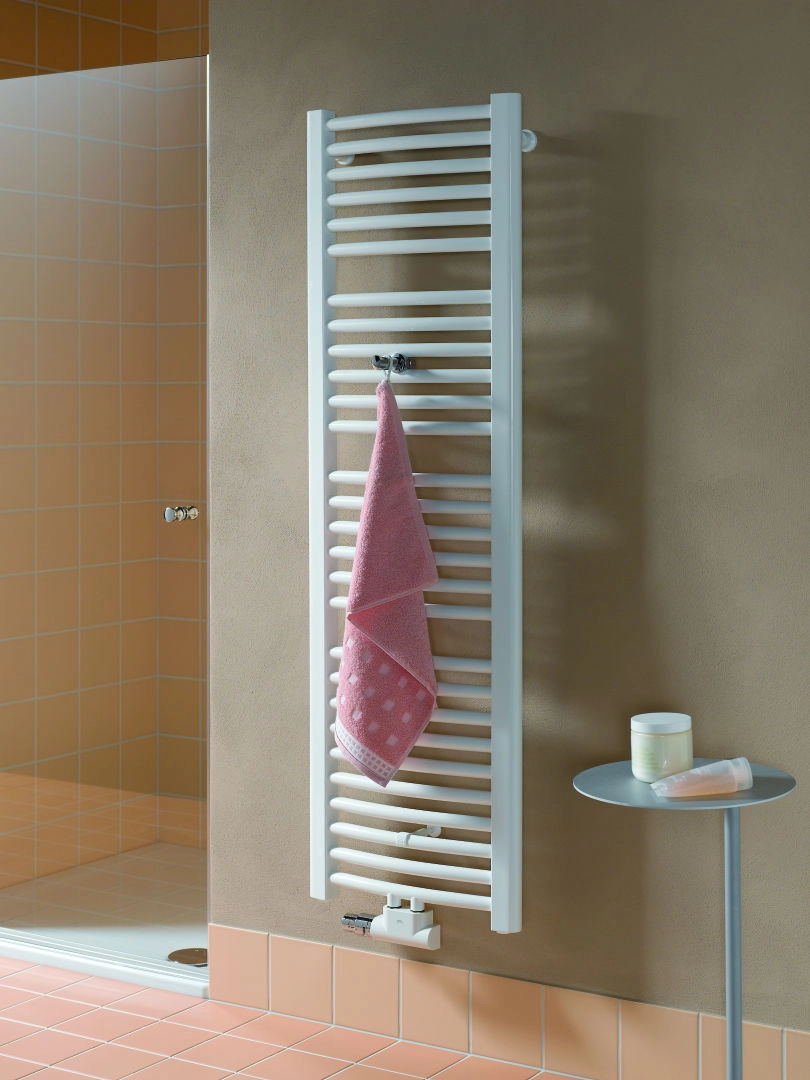 Kermi Heizkörper „Basic®-50 R“ 52,4 × 117,2 cm in Graphit Metallic Kermi Heizkörper „Basic®-50 R“ 52,4 × 117,2 cm in Graphit Metallic