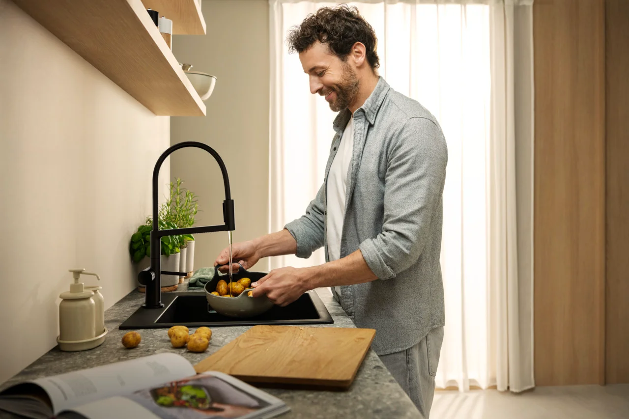 Hansgrohe Talis Select M54 PowderSpray Einhebel-Küchenmischer Semi-Pro, 3 Strahlarten, mattschwarz Hansgrohe Talis Select M54 PowderSpray Einhebel-Küchenmischer Semi-Pro, 3 Strahlarten, mattschwarz