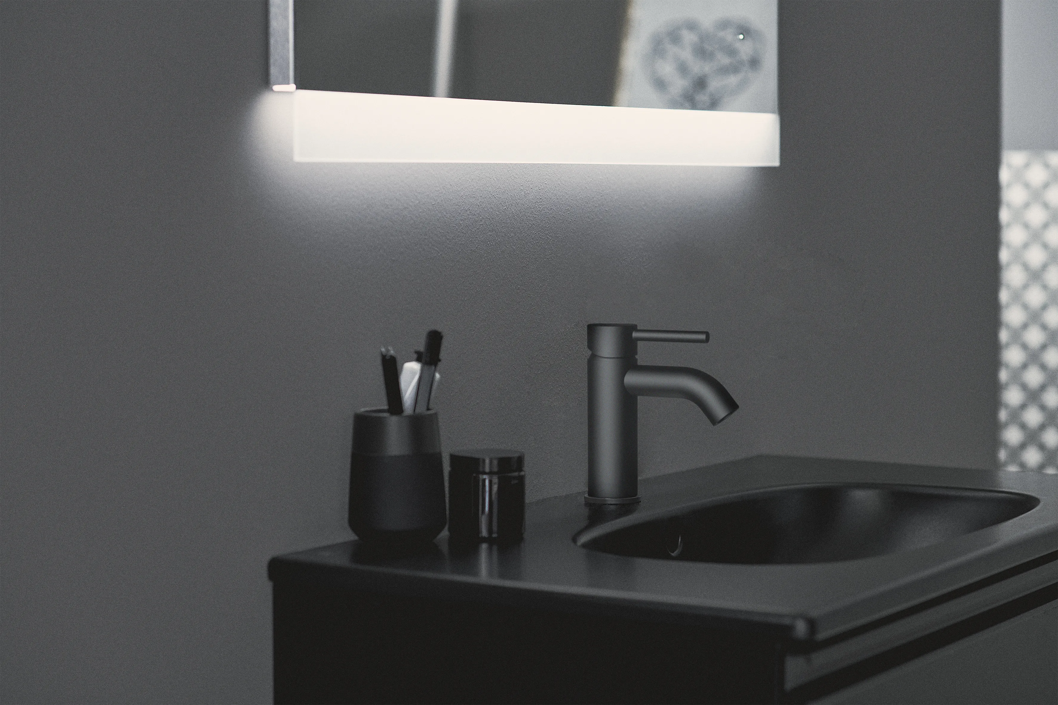 Waschtischarmatur Ceraline, 5 l/min., ohne Ablaufgarnitur, Ausladung 100mm, Chrom Waschtischarmatur Ceraline, 5 l/min., ohne Ablaufgarnitur, Ausladung 100mm, Chrom