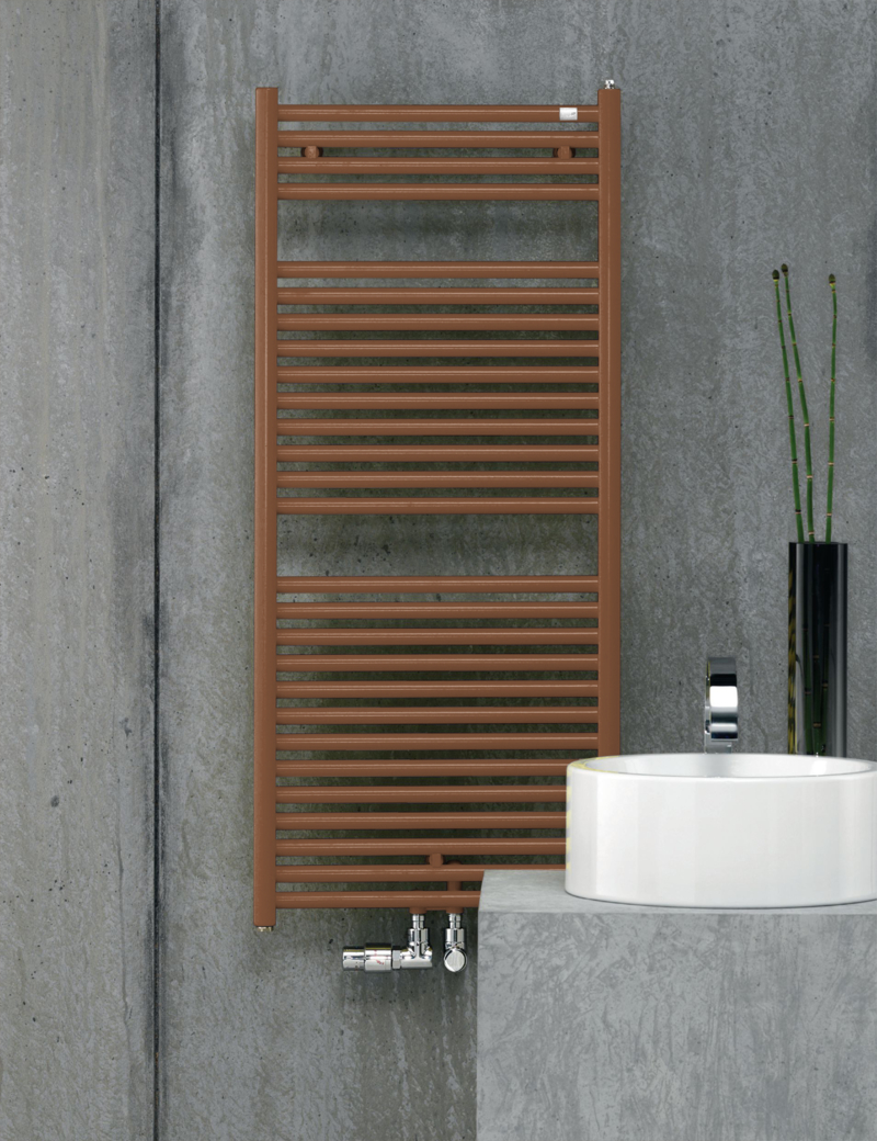 Design-Heizkörper Zehnder Troja TG-070-060-05, 716x35x600 mm, RAL 9010, montagefertig mit Wandkonsolen Design-Heizkörper Zehnder Troja TG-070-060-05, 716x35x600 mm, RAL 9010, montagefertig mit Wandkonsolen