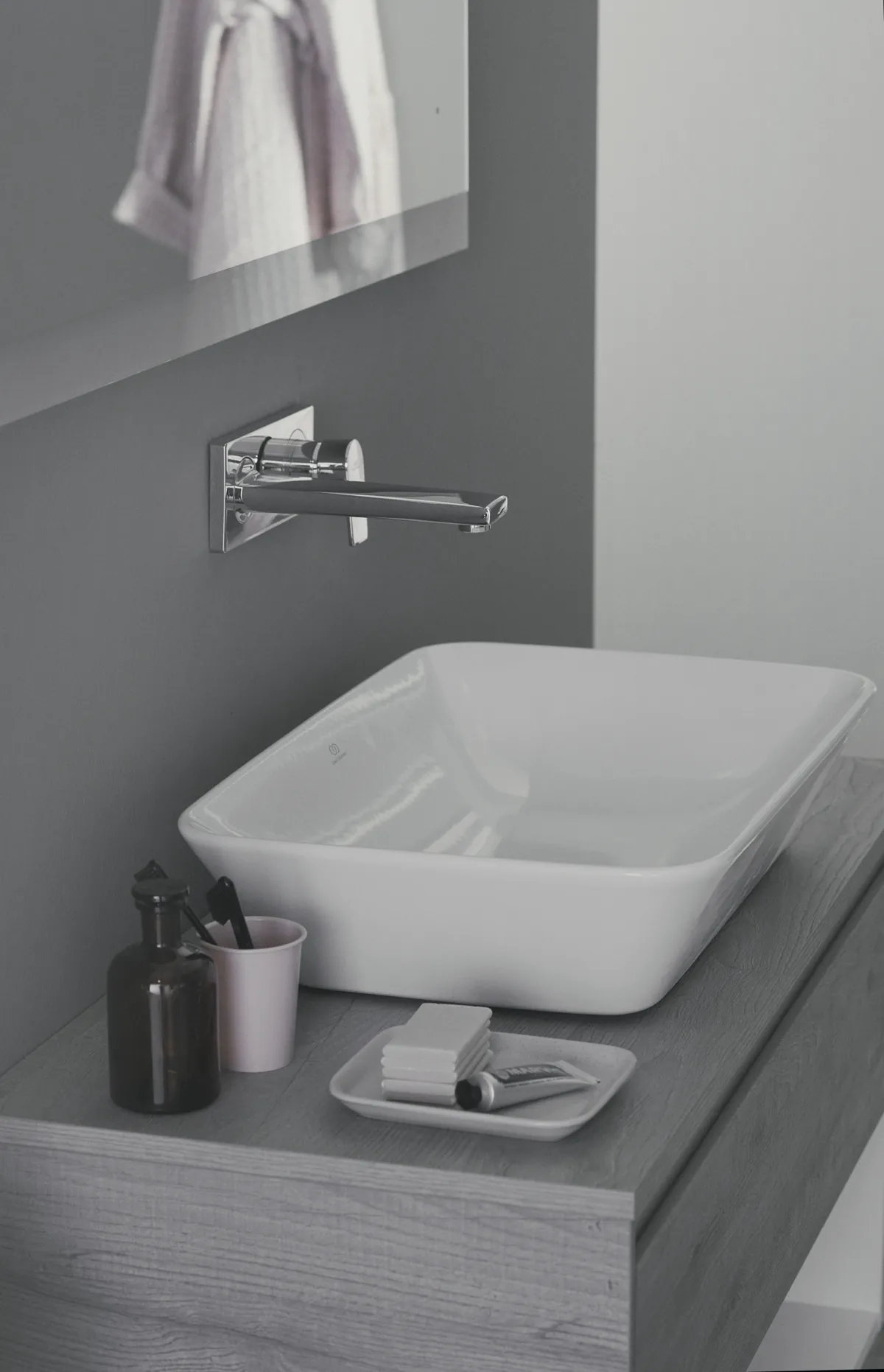 Wand-Waschtischarmatur Unterputz Edge, Bausatz 2, 5 l/min., Ausladung 191mm, Chrom Wand-Waschtischarmatur Unterputz Edge, Bausatz 2, 5 l/min., Ausladung 191mm, Chrom