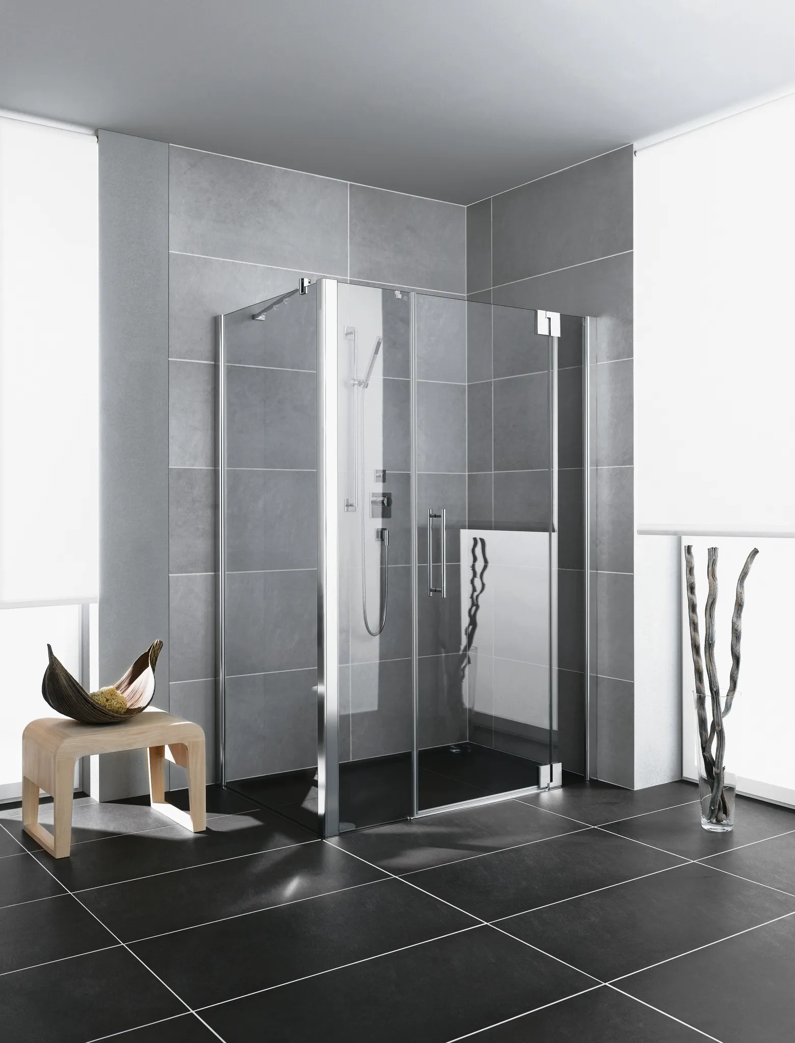 PASA XP PX1GR Pendeltür 1-flügelig rechts mit Festfeldern, für Nische und Ecke, Höhe 1850 mm, Wanneneinbaumaß 1050-1110 / 1075-1135 mm, Breitenverstellmaß 1050-1110 mm, Glasaußenkante 1050-1110 mm, Farbe Silber Mattglanz, Glas ESG Klar PASA XP PX1GR Pendeltür 1-flügelig rechts mit Festfeldern, für Nische und Ecke, Höhe 1850 mm, Wanneneinbaumaß 1050-1110 / 1075-1135 mm, Breitenverstellmaß 1050-1110 mm, Glasaußenkante 1050-1110 mm, Farbe Silber Mattglanz, Glas ESG Klar