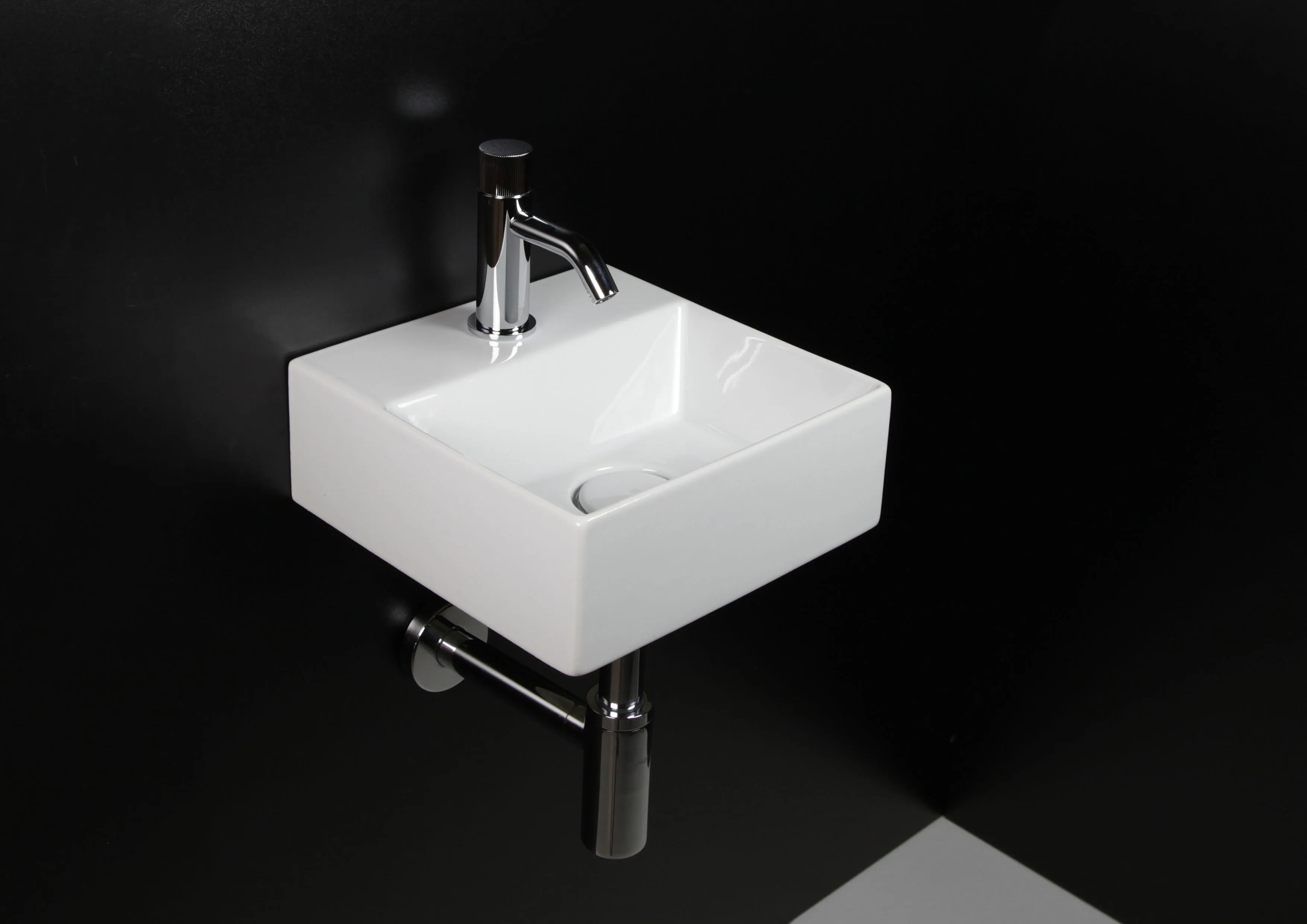 repaBAD Aufsatzwaschtisch „Micro“ 300 × 300 mm in Weiß repaBAD Aufsatzwaschtisch „Micro“ 300 × 300 mm in Weiß