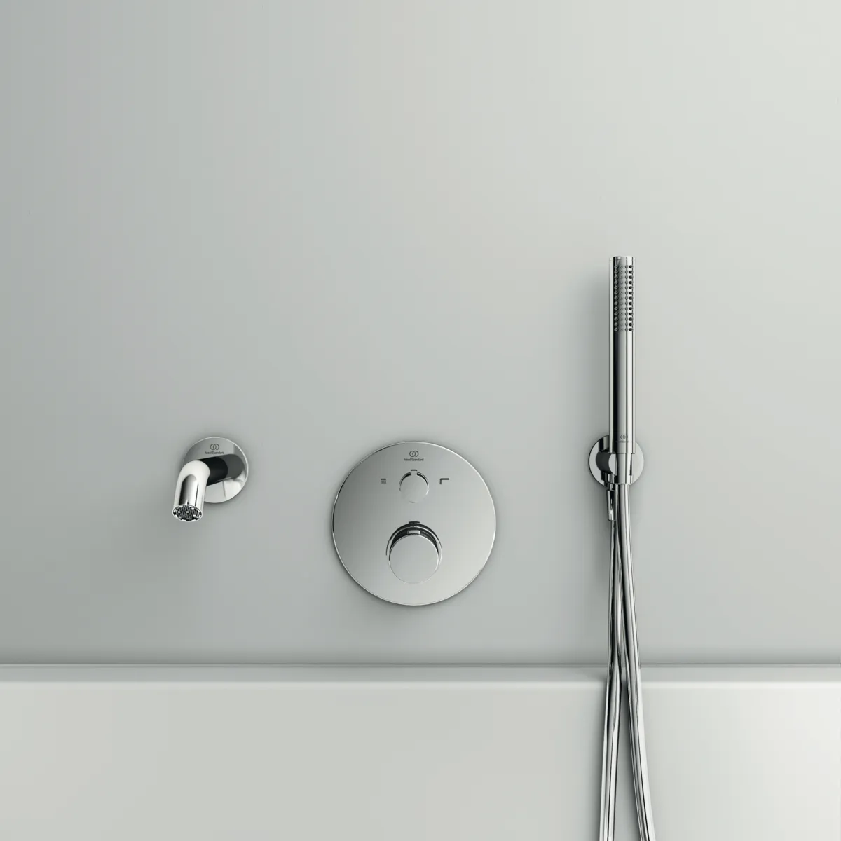 Wandauslauf Joy, Ausladung 160mm, mit runder Rosette, Brushed Gold Wandauslauf Joy, Ausladung 160mm, mit runder Rosette, Brushed Gold