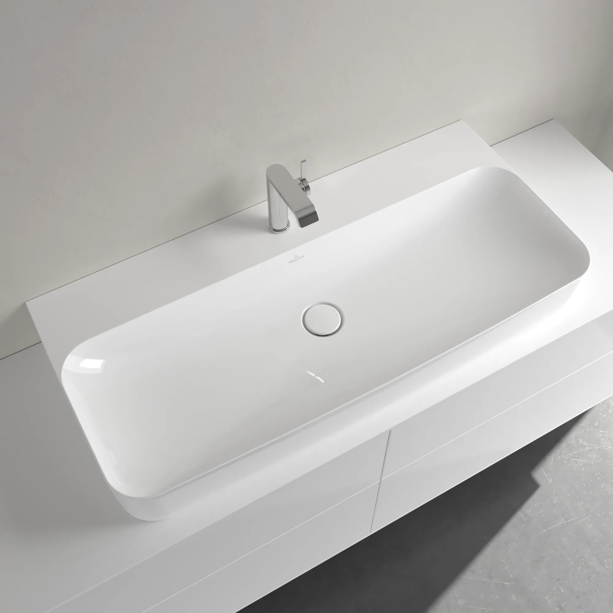 Villeroy & Boch Wandwaschtisch aus TitanCeram geschliffen „Finion“ 1000 × 470 × 165 mm, mit Hahnlochbohrung, Hahnlochposition mittig in Weiß Alpin, mit CeramicPlus Villeroy & Boch Wandwaschtisch aus TitanCeram geschliffen „Finion“ 1000 × 470 × 165 mm, mit Hahnlochbohrung, Hahnlochposition mittig in Weiß Alpin, mit CeramicPlus