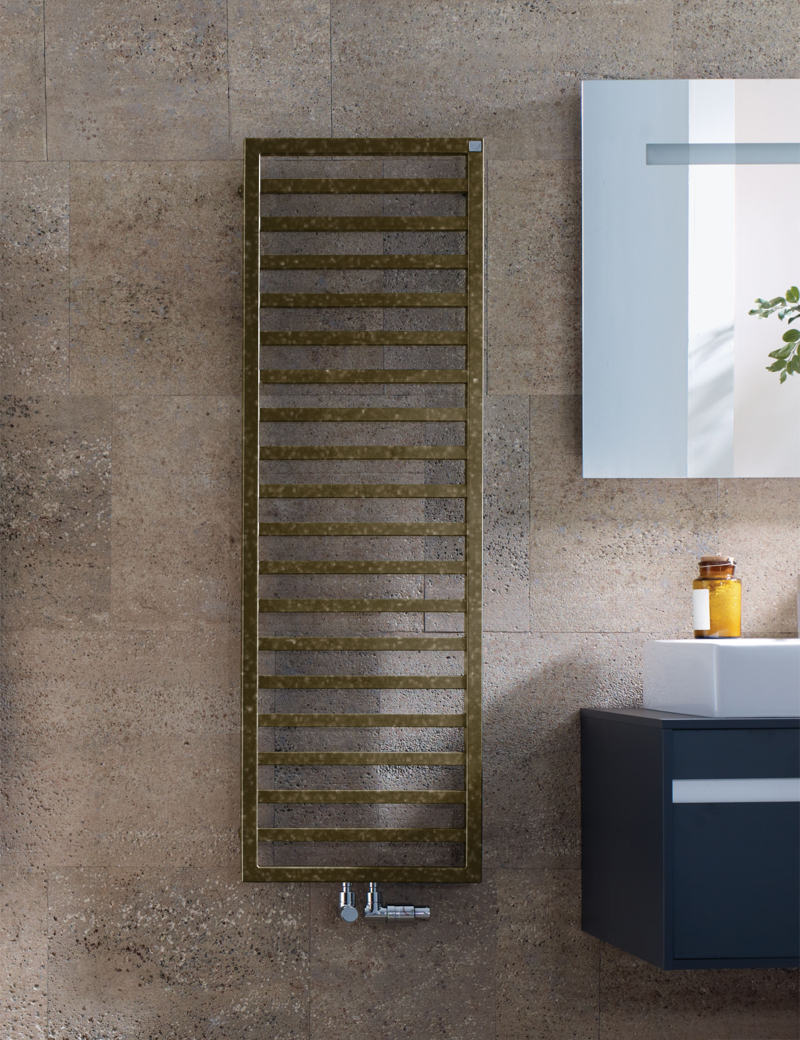 Design-Heizkörper Zehnder Quaro QA-140-045 1403x30x450 Bronze