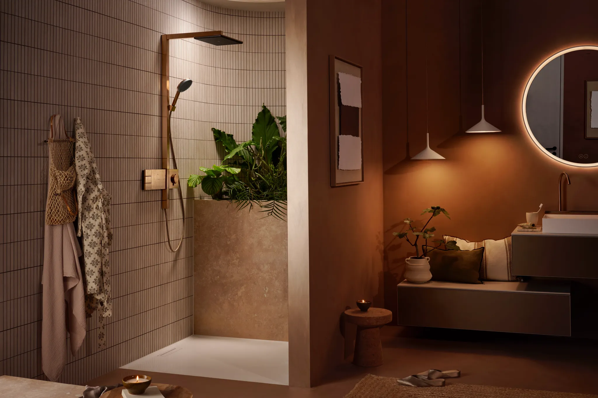 Hansgrohe Showerpipe Raindance Alive Q, 210/340 2jet mit Thermostat BBR, Brushed Bronze, 214 x 343 mm Brausekopfgröße, Aufputzinstallation Hansgrohe Showerpipe Raindance Alive Q, 210/340 2jet mit Thermostat BBR, Brushed Bronze, 214 x 343 mm Brausekopfgröße, Aufputzinstallation