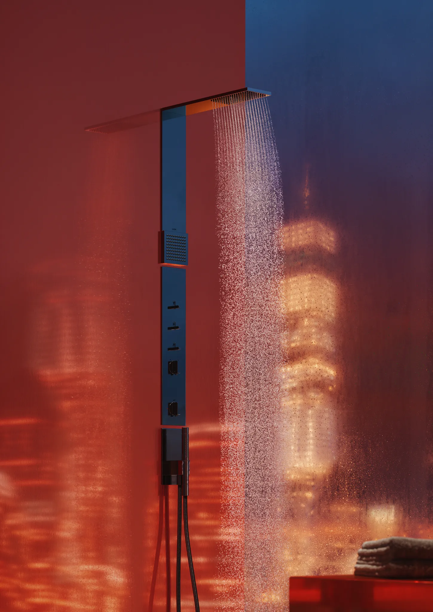 AXOR ShowerComposition Duschpaneel mit Thermostat, Kopfbrause 110/220 1jet und Schulterbrause Chrom