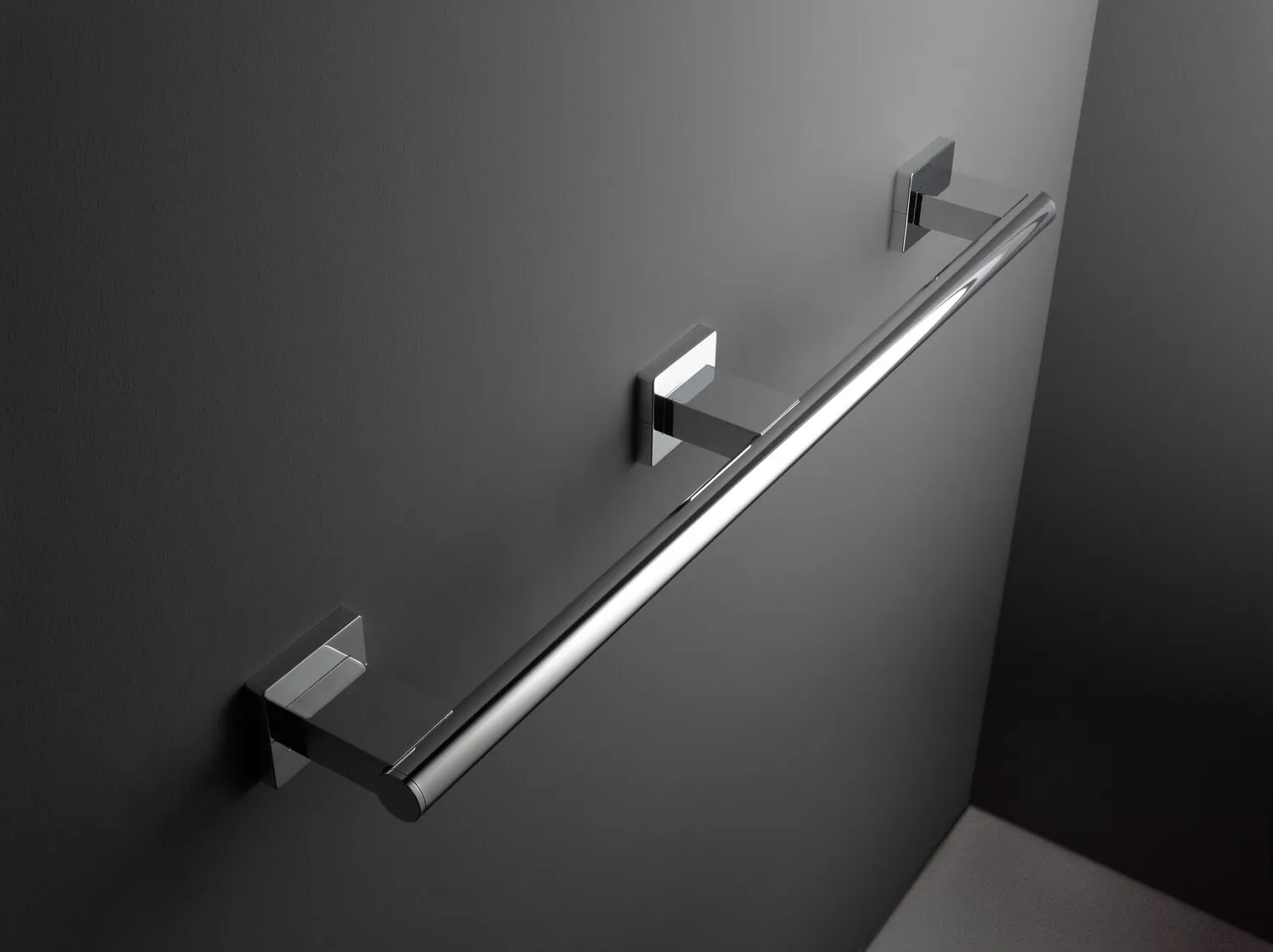 emco system 2 Haltegriff, chrom, 665 mm emco system 2 Haltegriff, chrom, 665 mm