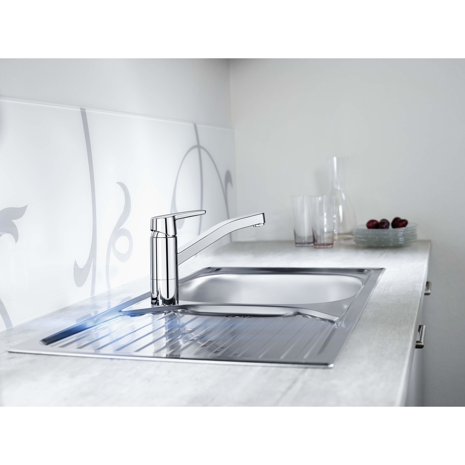 Hansa Einhand-Küchenarmatur „Polo“ Ausladung 215 mm in chrom Hansa Einhand-Küchenarmatur „Polo“ Ausladung 215 mm in chrom