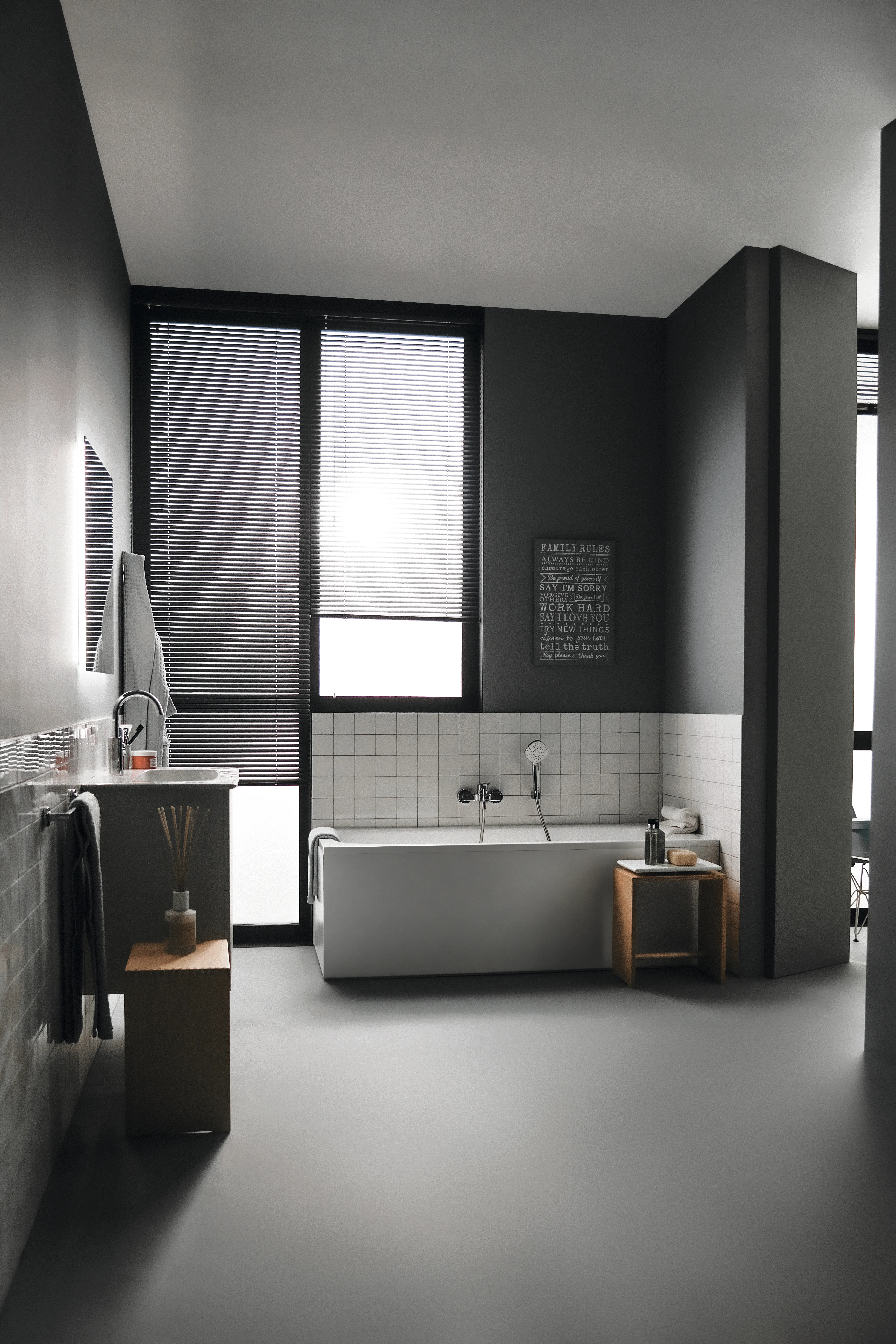 Badearmatur Aufputz Ceraplan mit Handbrause-Set 220x182x109mm Chrom Badearmatur Aufputz Ceraplan mit Handbrause-Set 220x182x109mm Chrom
