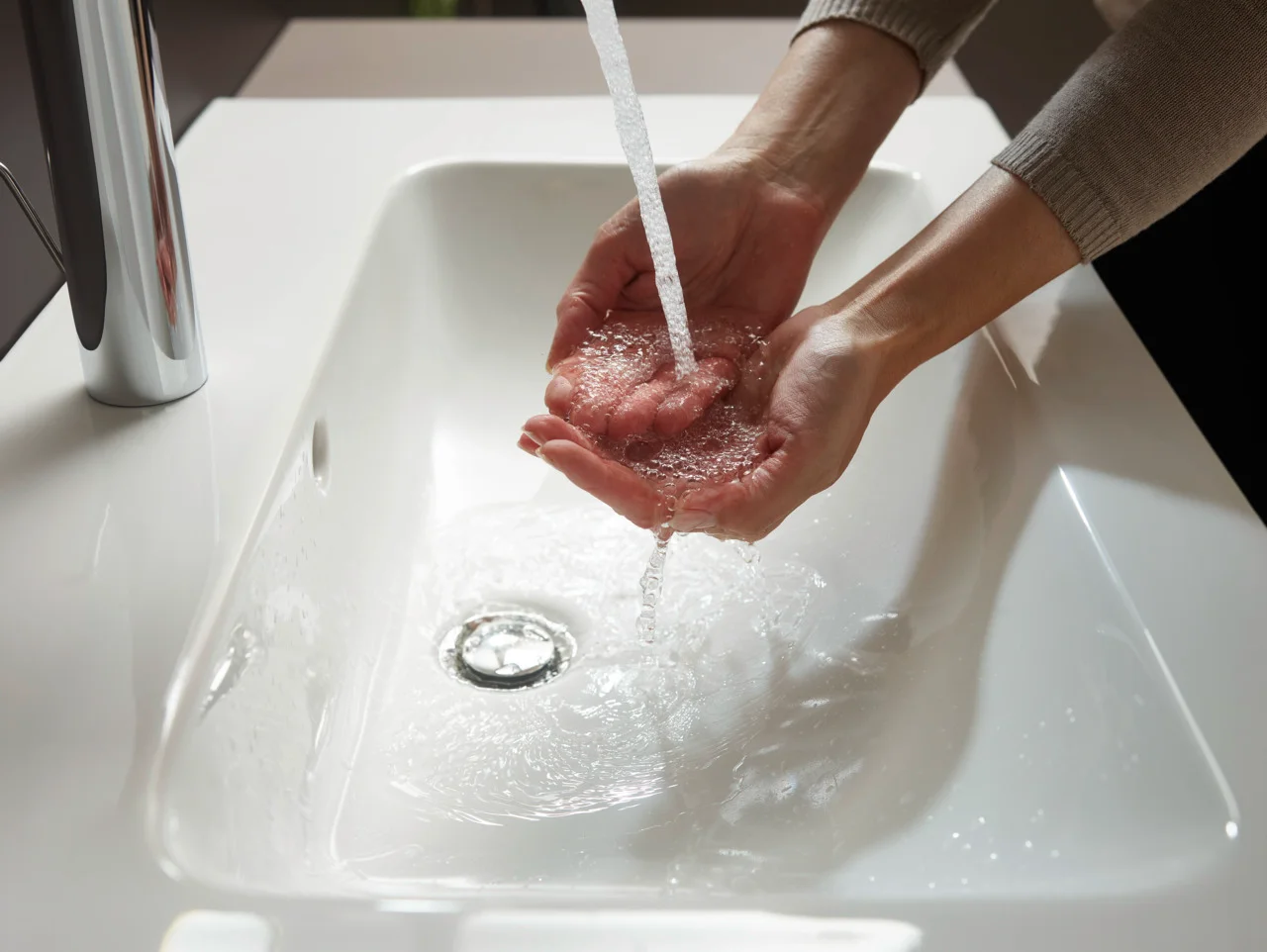 Hansgrohe Talis E Einhebel-Waschtischmischer 150 chrom, Ausladung 141 mm, Auslaufhöhe 133 mm, Hebelgriff, Normalstrahl, max. Durchfluss 5 l/min, Keramikmischsystem, einstellbare Temperaturbegrenzung, für Durchlauferhitzer geeignet
