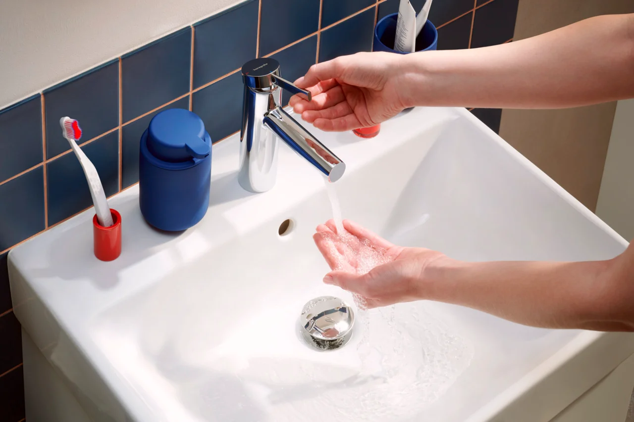 Hansgrohe Zesis S Einhebel-Waschtischmischer 100 CoolStart, Chrom, Ausladung 115 mm, Auslaufhöhe 104 mm