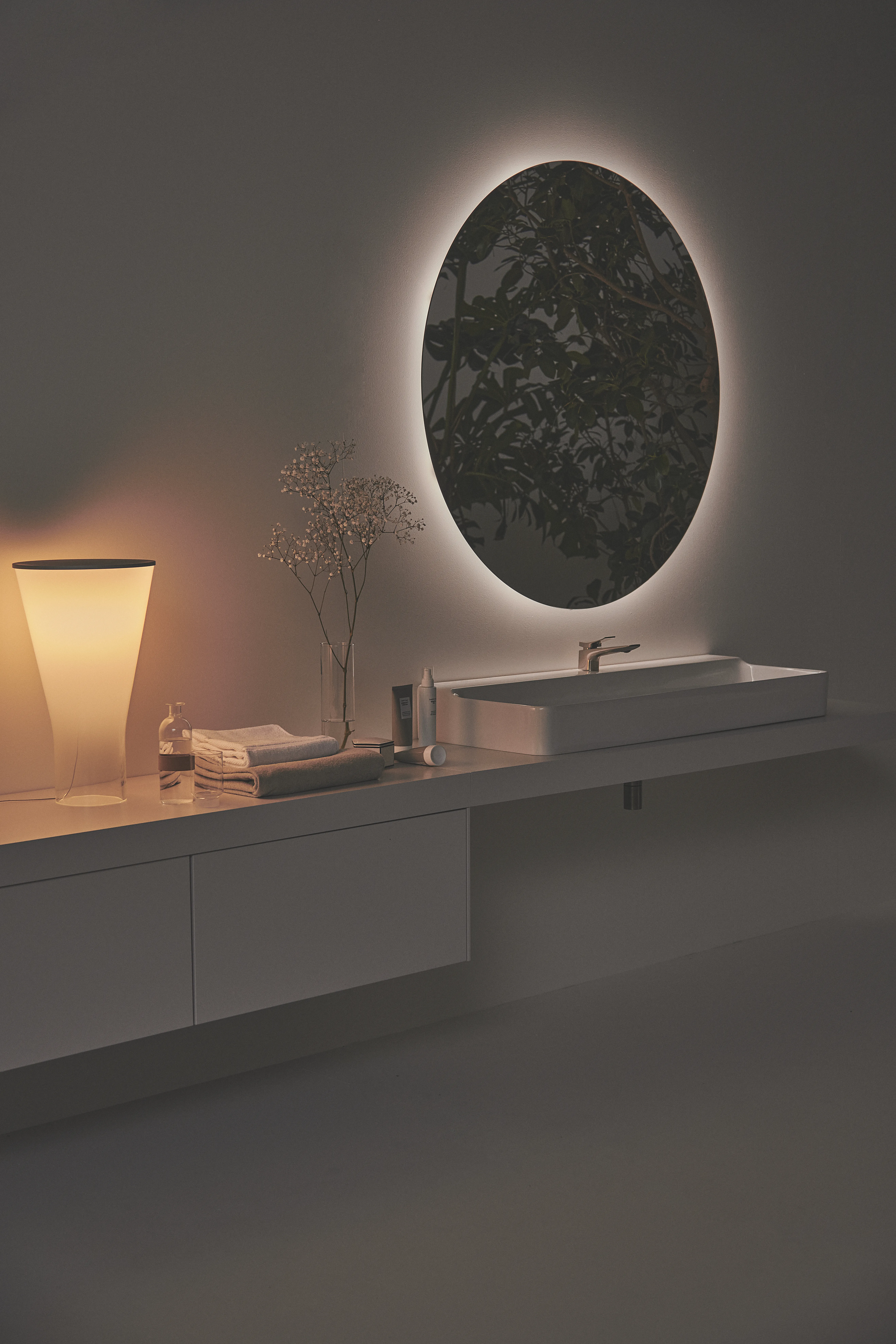 Waschbecken „Conca“ 120 × 45 × 14,5 cm, Hahnlochposition mittig in Weiß Waschbecken „Conca“ 120 × 45 × 14,5 cm, Hahnlochposition mittig in Weiß