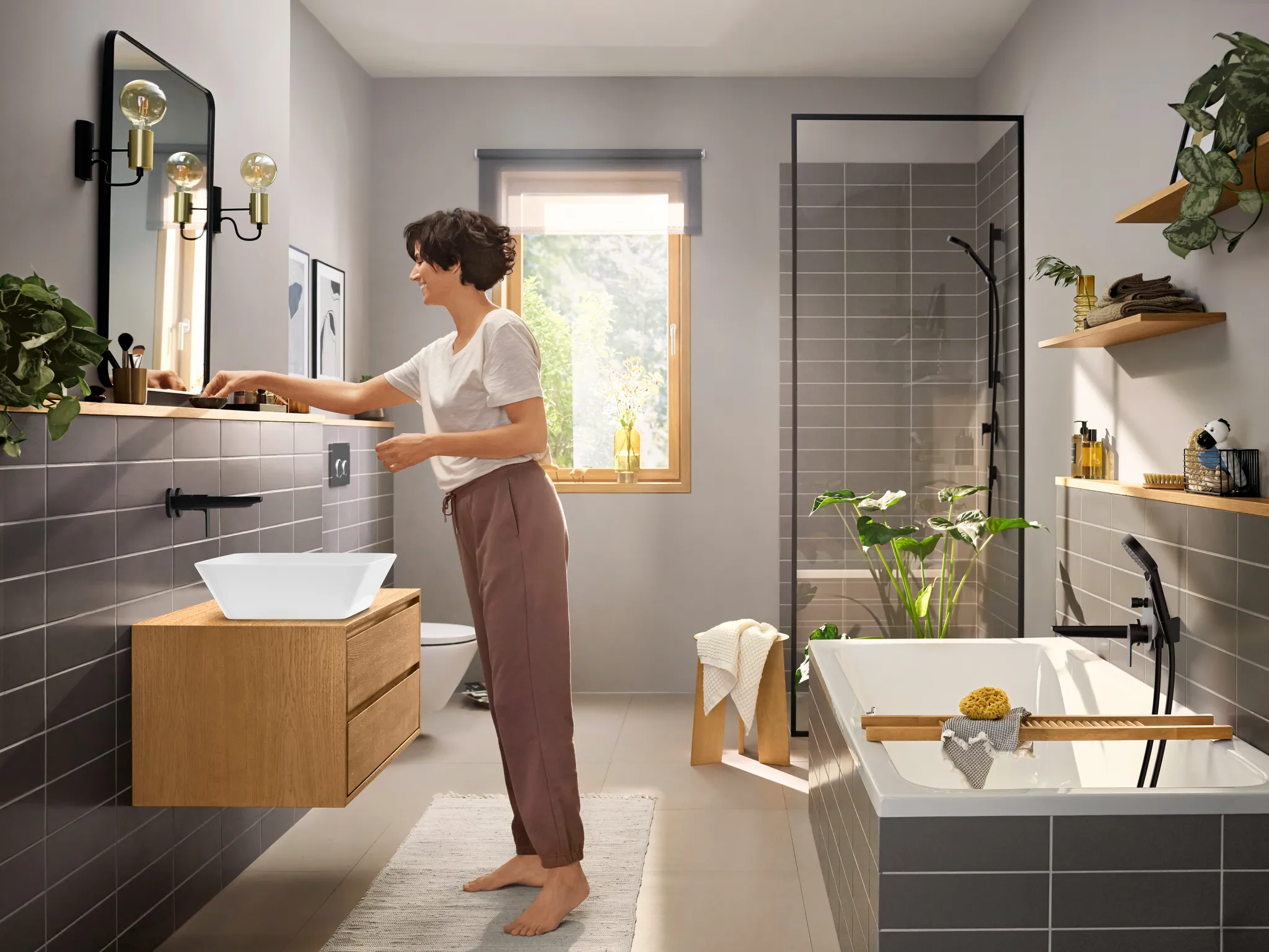 Hansgrohe Rebris E Einhebel-Waschtischmischer Unterputz für Wandmontage mit Auslauf 20 cm, Mattschwarz