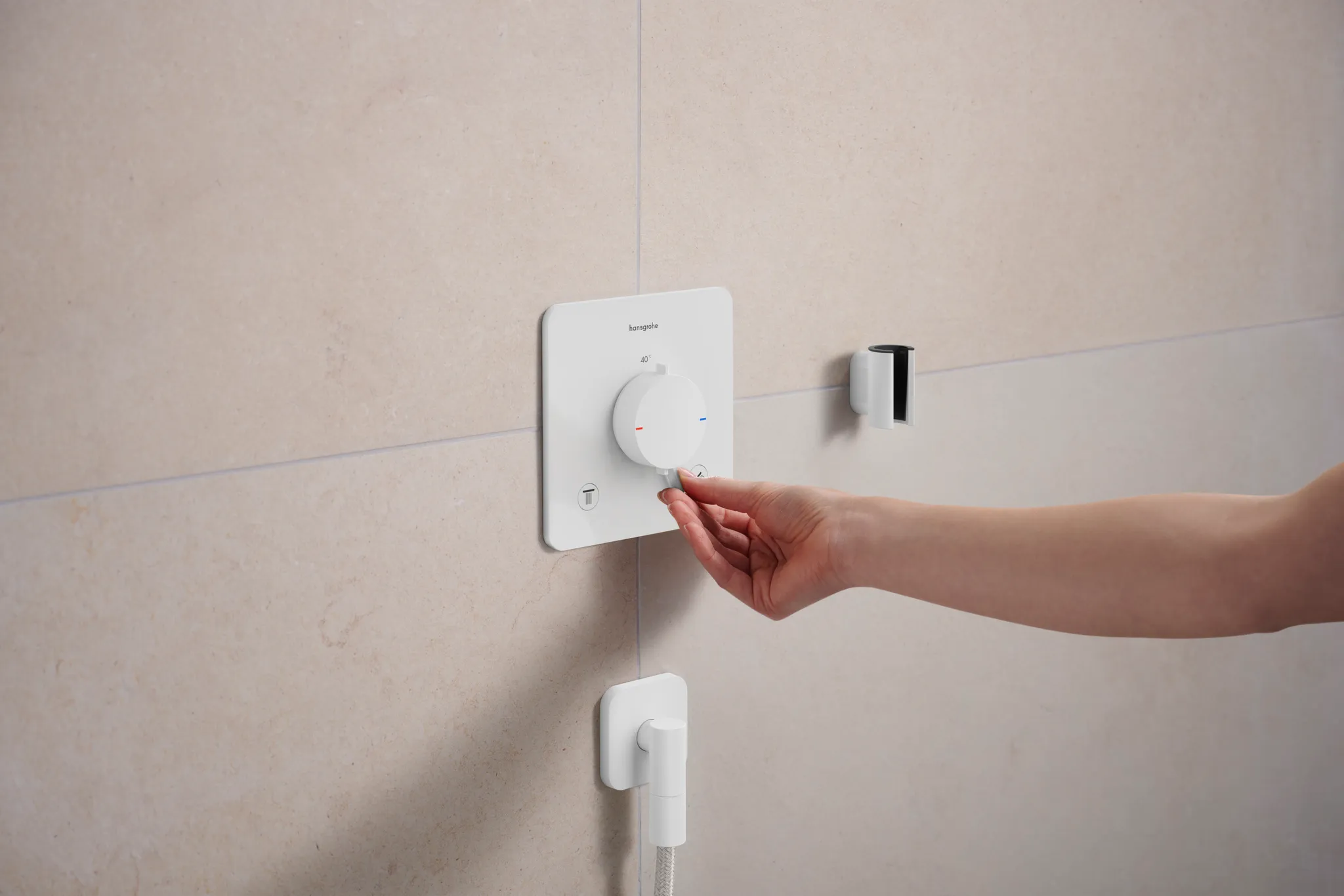 Hansgrohe FixFit Fine Q Wandanschluss mit Rückflussverhinderer, Mattweiß