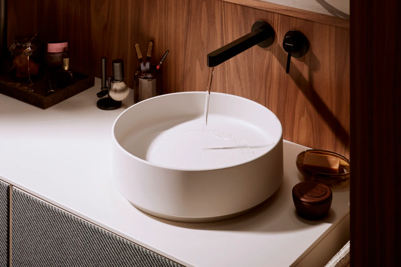 Hansgrohe Finoris Einhebel-Waschtischmischer Unterputz, mattschwarz, Ausladung 228 mm, Laminarstrahl, Keramikmischsystem