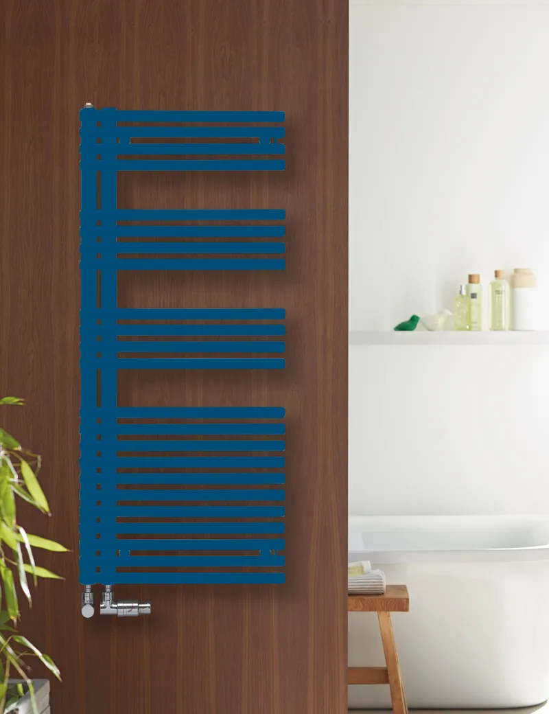 Zehnder Forma Asym LFAR-120-060 Badheizkörper, links, 1161x60x596, RAL 9016