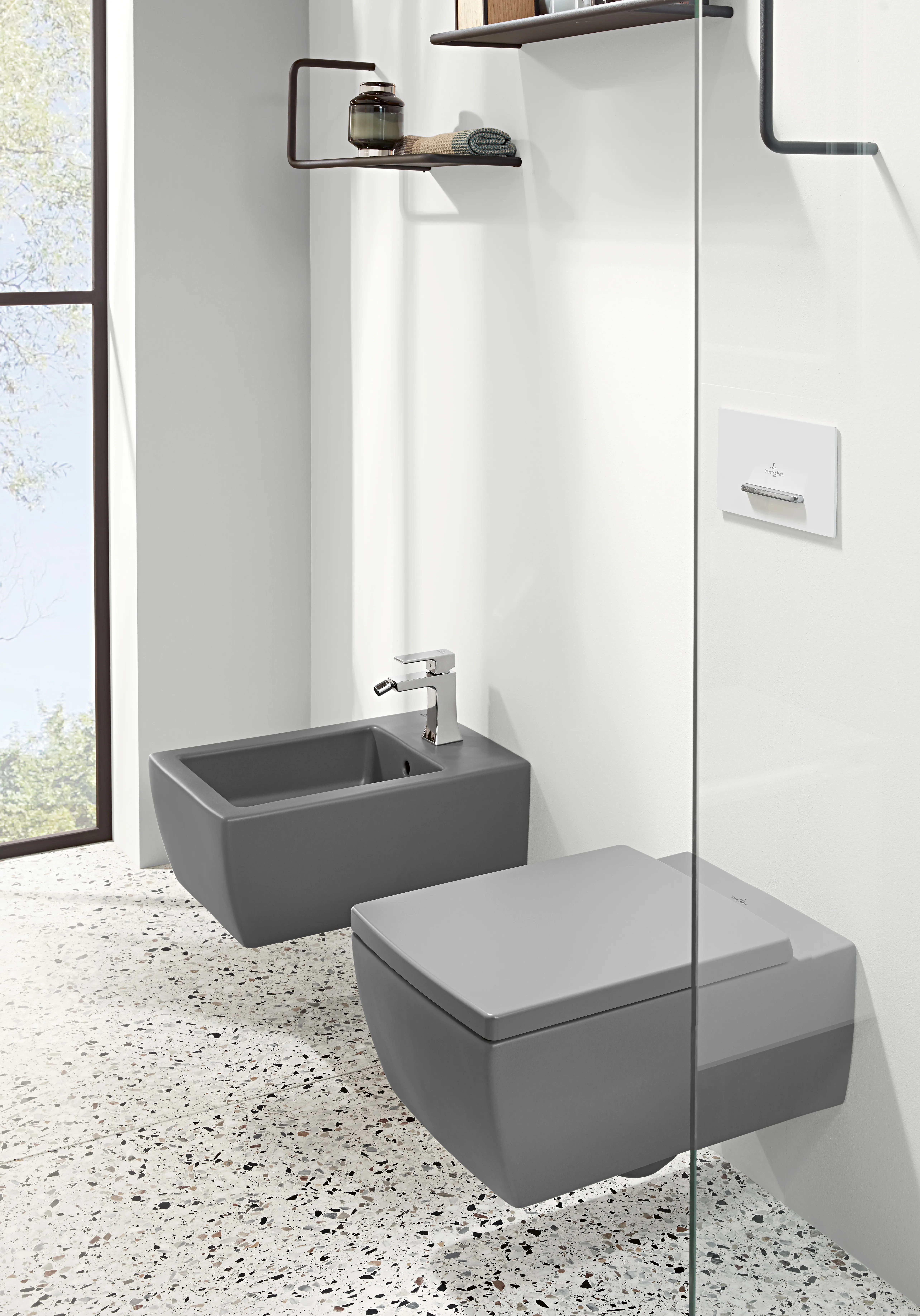 WC-Sitz „Memento 2.0“ in Graphite, Quick Release, Soft Closing WC-Sitz „Memento 2.0“ in Graphite, Quick Release, Soft Closing