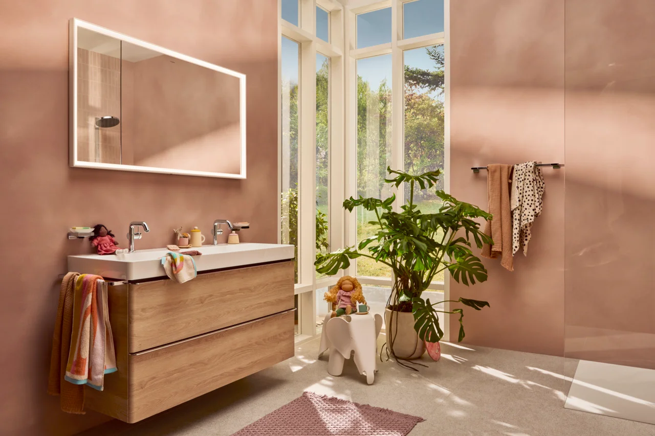 Hansgrohe Xarita E Spiegel 1200/700/50, Mattweiß, LED-Beleuchtung mit Infrarotsensor, AntiFog, stufenlos dimmbar Hansgrohe Xarita E Spiegel 1200/700/50, Mattweiß, LED-Beleuchtung mit Infrarotsensor, AntiFog, stufenlos dimmbar
