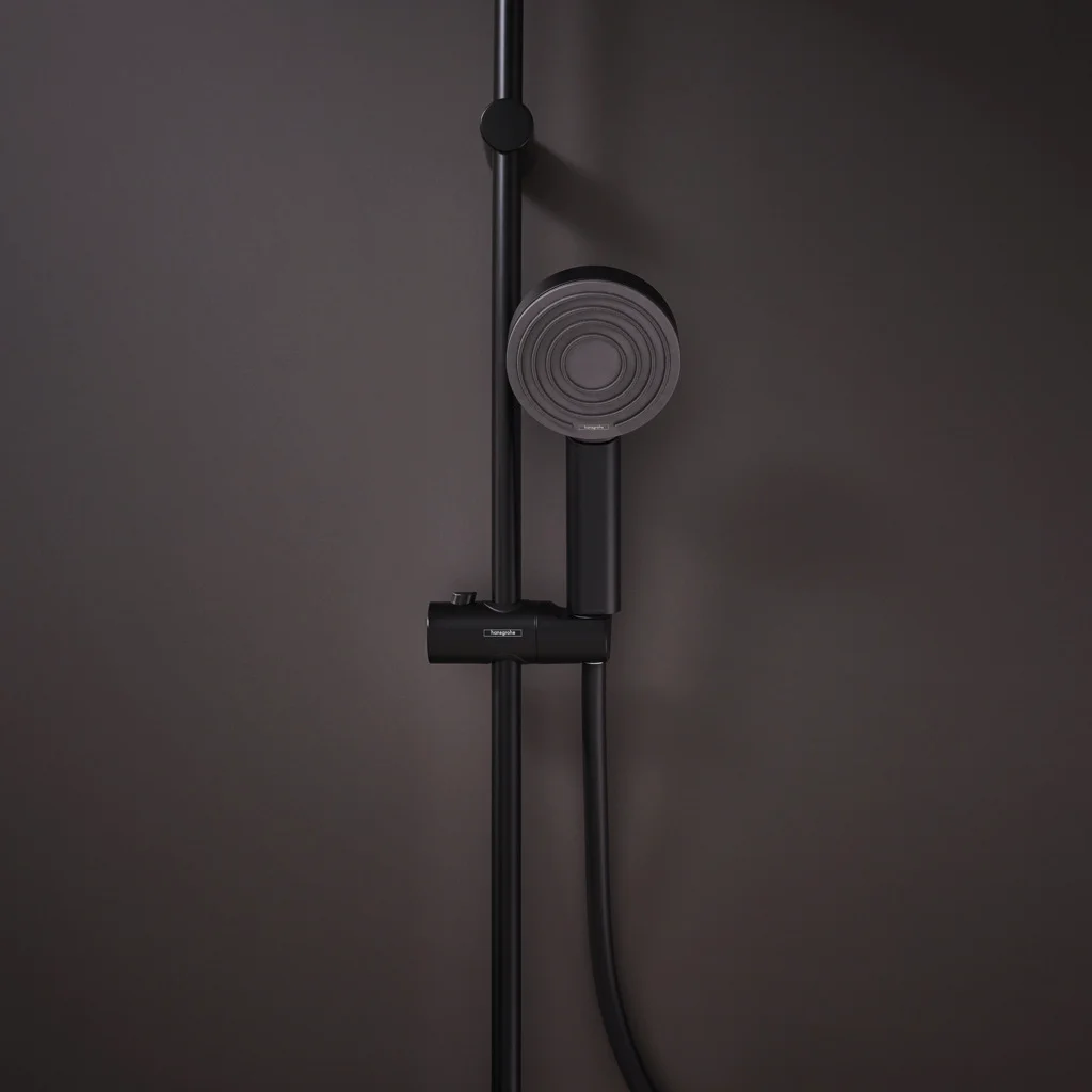 Hansgrohe Pulsify S Handbrause 105 mm, PowderRain Strahlart, graphitfarbene Strahlscheibe, mattschwarz, EcoSmart+, max. Durchfluss 5,7 l/min bei 3 bar Hansgrohe Pulsify S Handbrause 105 mm, PowderRain Strahlart, graphitfarbene Strahlscheibe, mattschwarz, EcoSmart+, max. Durchfluss 5,7 l/min bei 3 bar