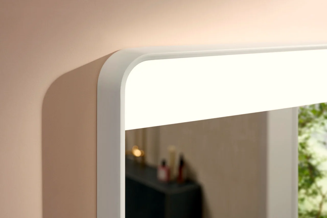 Hansgrohe Xarita Lite Q Spiegel mit LED-Beleuchtung, IR-Sensor, AntiFog, Mattweiß, 1200 x 700 x 30 mm