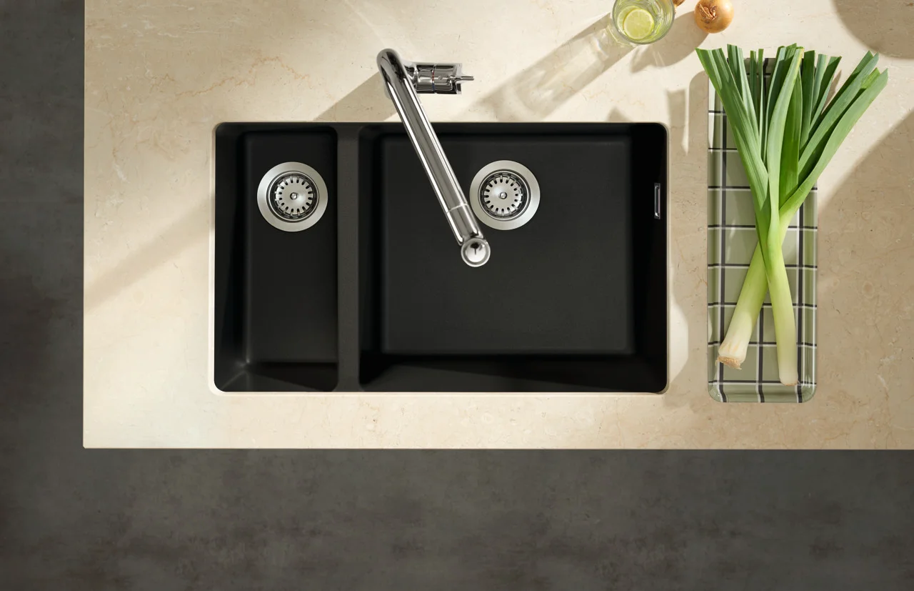 Hansgrohe Unterbauspüle S51, Serie S510-U770, Graphitschwarz, 370x370 mm, Beckentiefe 190 mm