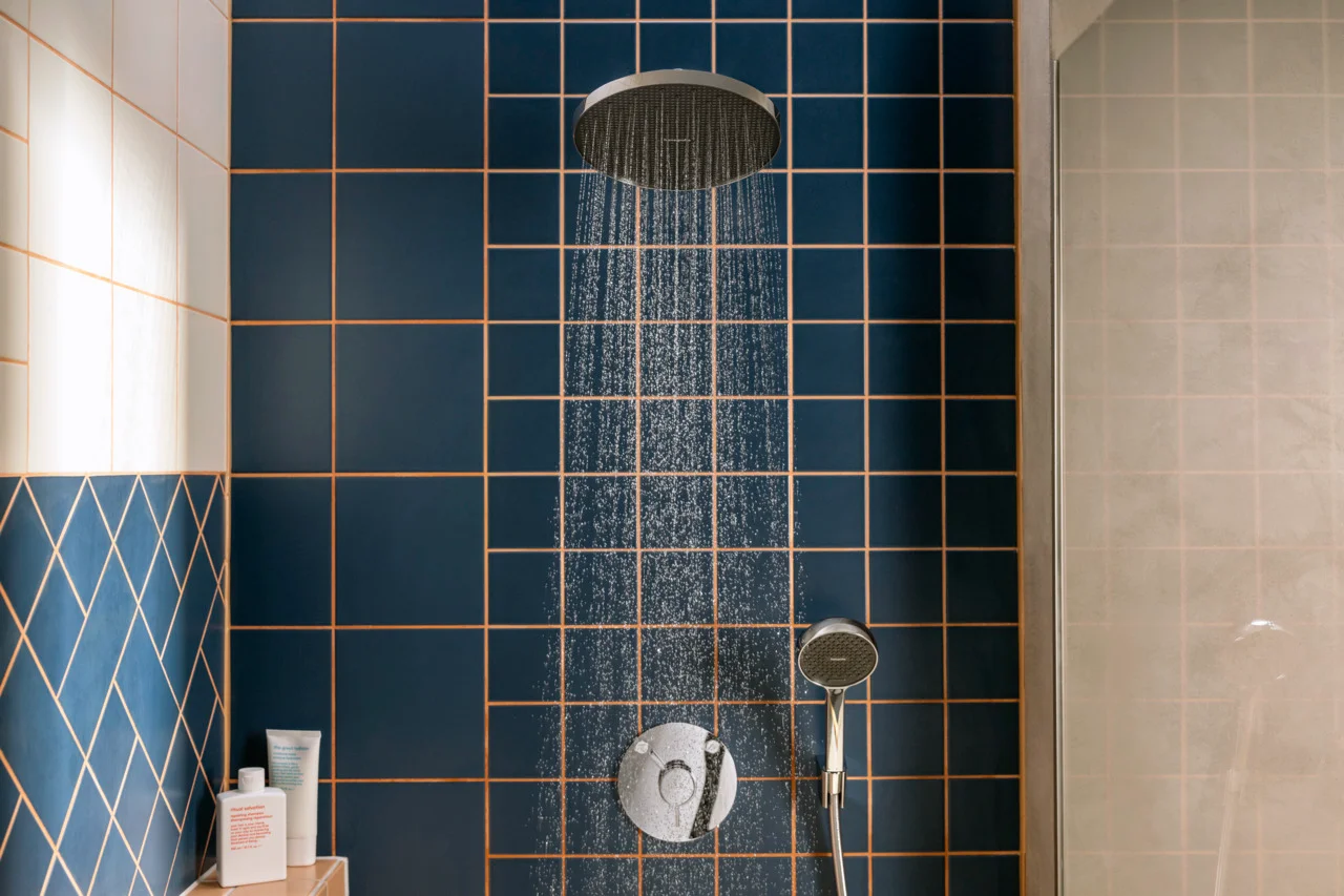 Hansgrohe Activera Select S Handbrause, Chrom, 95 mm Brausekopfgröße, Rain & ImpactRain Strahlarten, FlexPower Technologie, QuickClean+, für Durchlauferhitzer geeignet Hansgrohe Activera Select S Handbrause, Chrom, 95 mm Brausekopfgröße, Rain & ImpactRain Strahlarten, FlexPower Technologie, QuickClean+, für Durchlauferhitzer geeignet