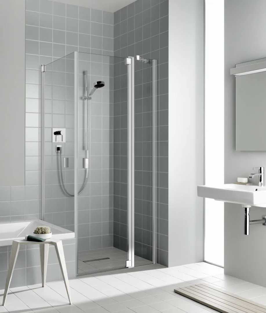 Kermi Duschtür 1-flügelig mit Festfeld rechts für Ecke „RAYA“ Glas SR Opaco, Profile Silber Hochglanz, BV: 1195 - 1225 mm GAK: 1180 - 1210 mm WE: 1205 - 1235 mm H: 1850 mm