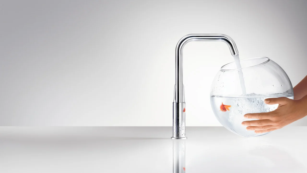 Hansgrohe Focus Einhebel-Waschtischmischer 240, Chrom, Ausladung 160 mm, Auslaufhöhe 236 mm, Schwenkbereich 120°, max. Durchflussmenge 5 l/min