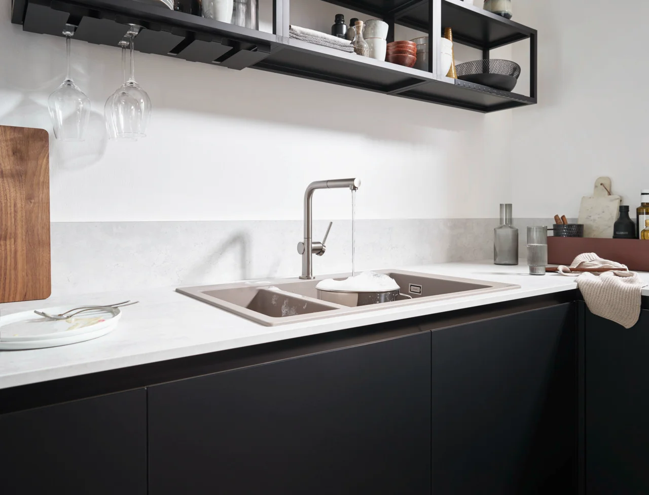 Hansgrohe Einbauspüle S51 Serie, Betongrau, 750 x 490 mm Ausschnitt, Aufbau, 80 cm Unterschrank, 1 Hauptbecken + 1 Zusatzbecken Hansgrohe Einbauspüle S51 Serie, Betongrau, 750 x 490 mm Ausschnitt, Aufbau, 80 cm Unterschrank, 1 Hauptbecken + 1 Zusatzbecken