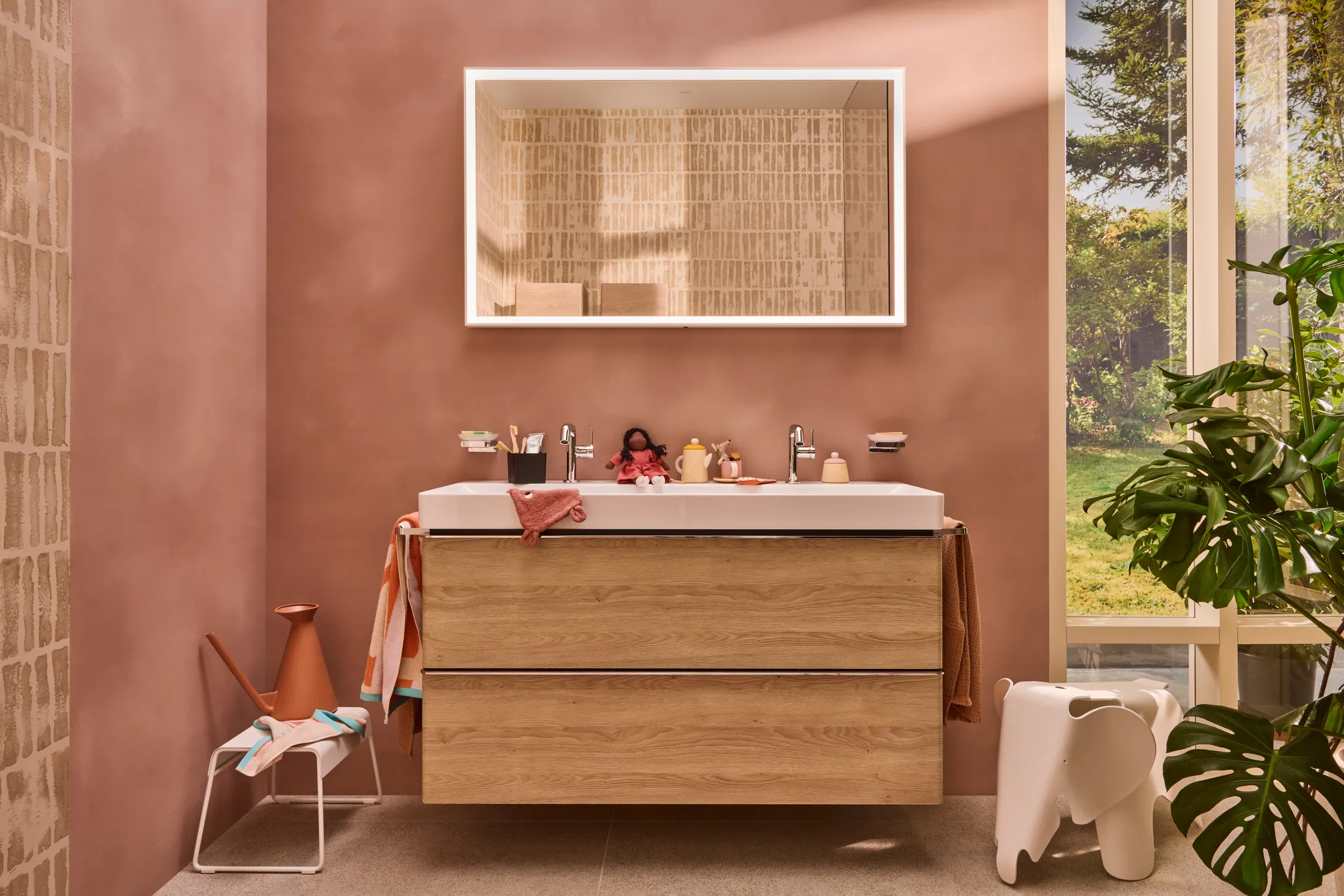 Xarita E Spiegel mit LED-Beleuchtung 1200/50 IR Sensor Mattweiß Xarita E Spiegel mit LED-Beleuchtung 1200/50 IR Sensor Mattweiß