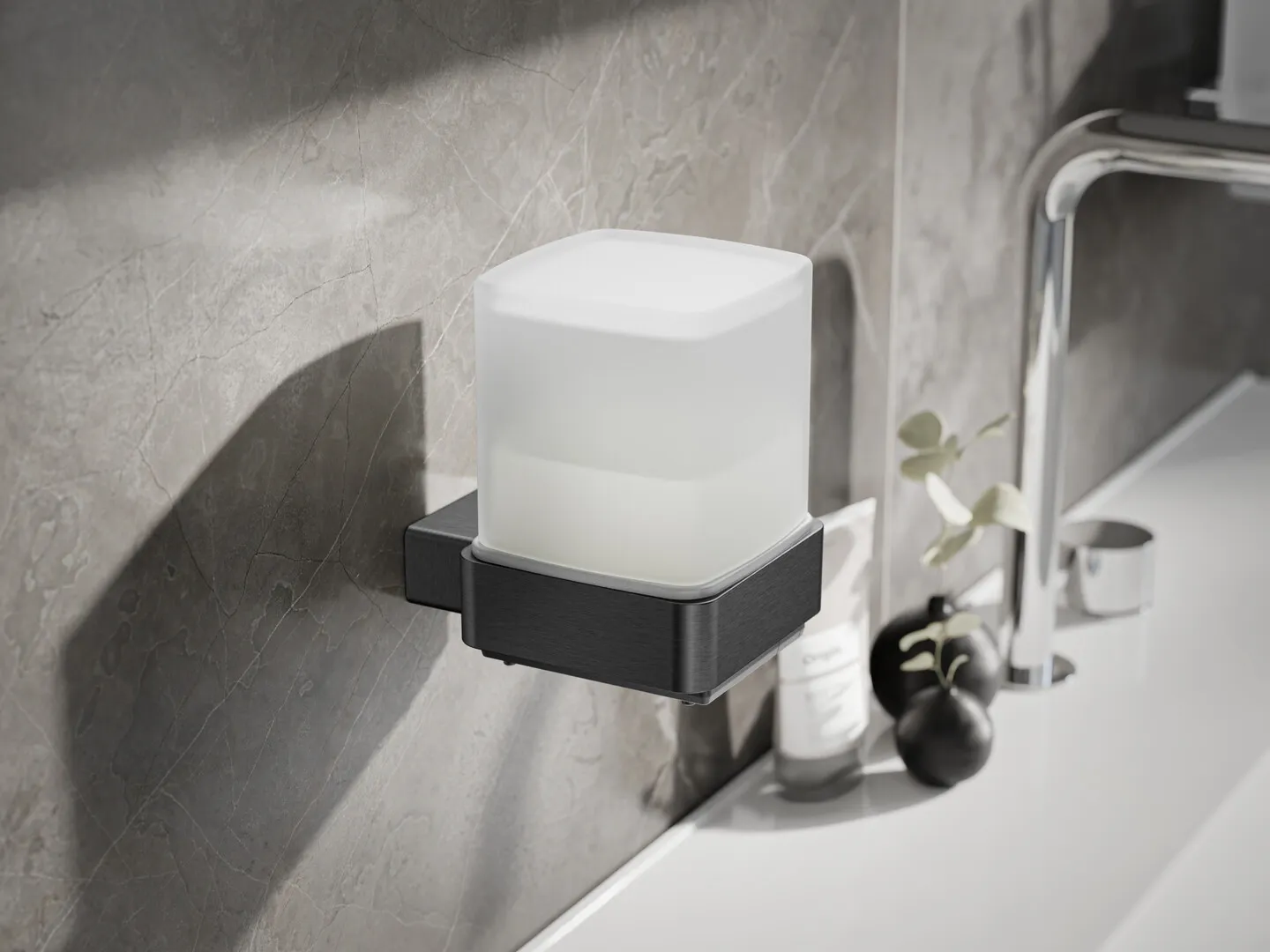 loft SensorseifenspenderGlas satiniert, schwarz/chrom loft SensorseifenspenderGlas satiniert, schwarz/chrom