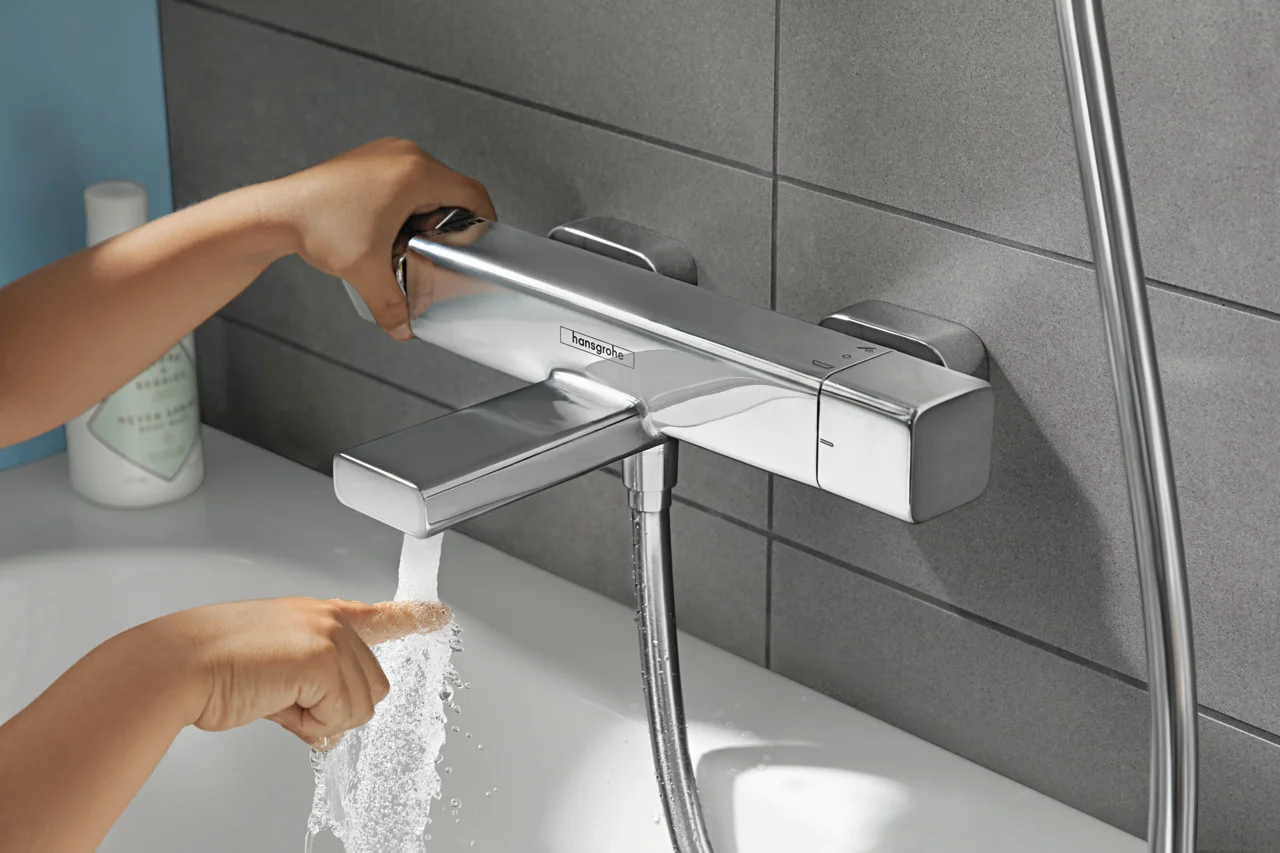 Hansgrohe Ecostat E Wannenthermostat Aufputz, Chrom, Ausladung 183 mm, 2 Verbraucher Hansgrohe Ecostat E Wannenthermostat Aufputz, Chrom, Ausladung 183 mm, 2 Verbraucher