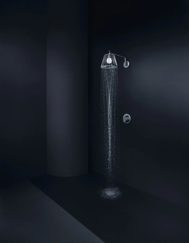 Hansgrohe AXOR LampShower/Nendo Kopfbrause mit Brausearm, Chrom, 275 mm, 13,5 l/min, integrierte LED-Beleuchtung