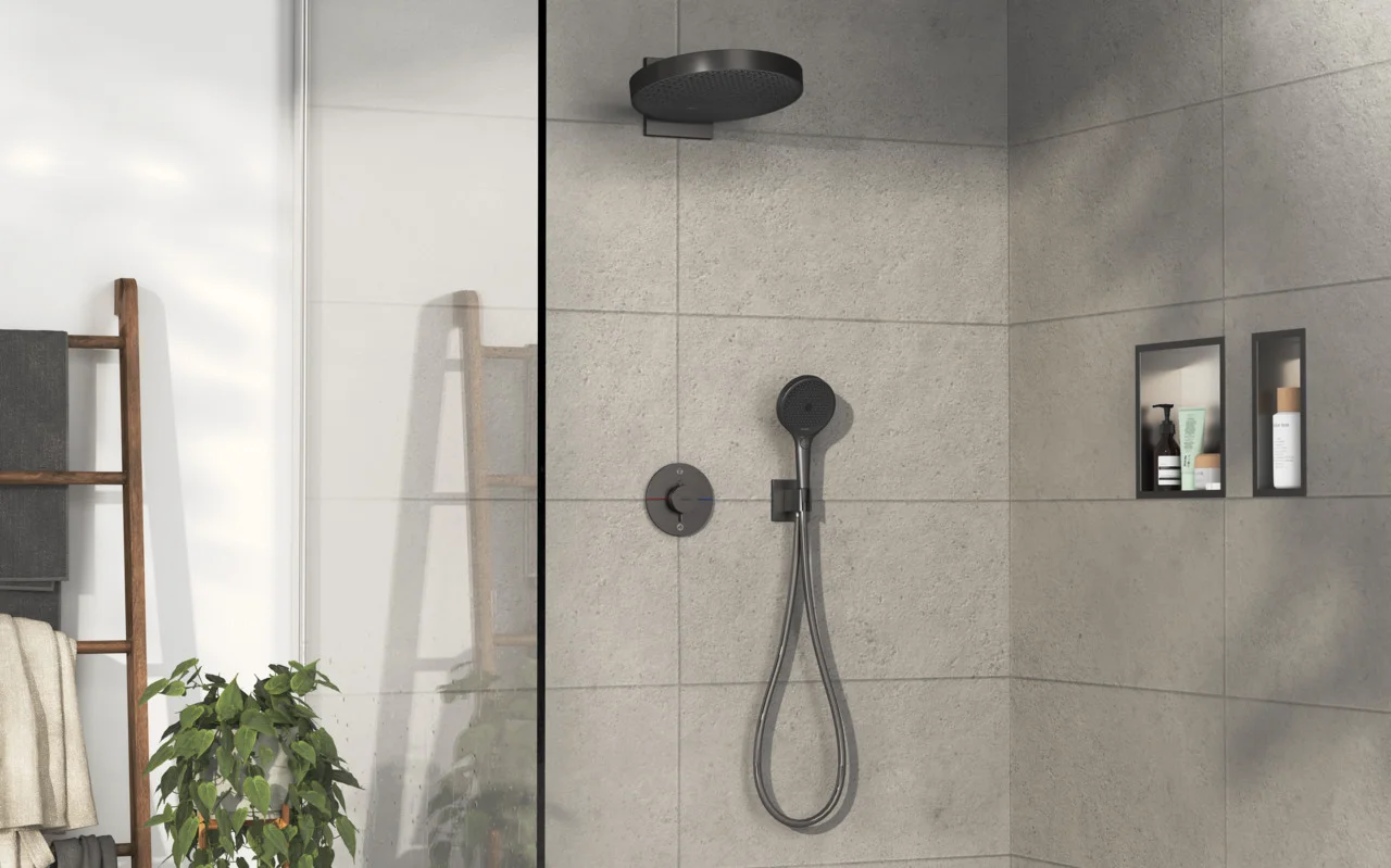 Hansgrohe ShowerSelect Comfort S Thermostat Unterputz, Brushed Black Chrome, 2 Verbraucher, max. Durchfluss 22,1 l/min bei 3 bar, min./max. Betriebsdruck 1/10 bar