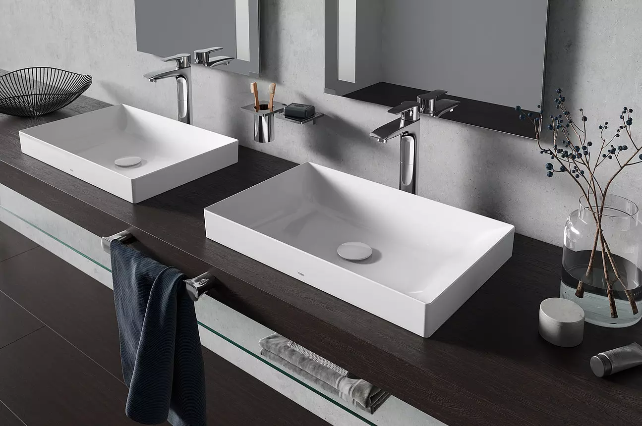 Toto Aufsatzwaschtisch „TR“ 600 × 380 × 137 mm