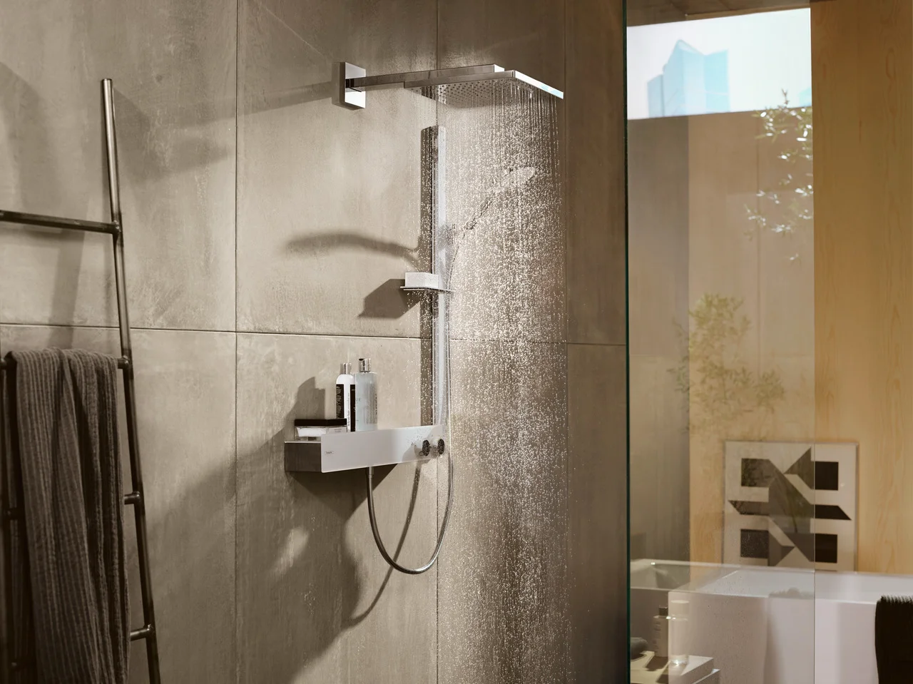 Hansgrohe Raindance E Kopfbrause 300x300 mm, 1 Strahl, Brausearm 390 mm chrom, Wandmontage, DN15, für Durchlauferhitzer geeignet