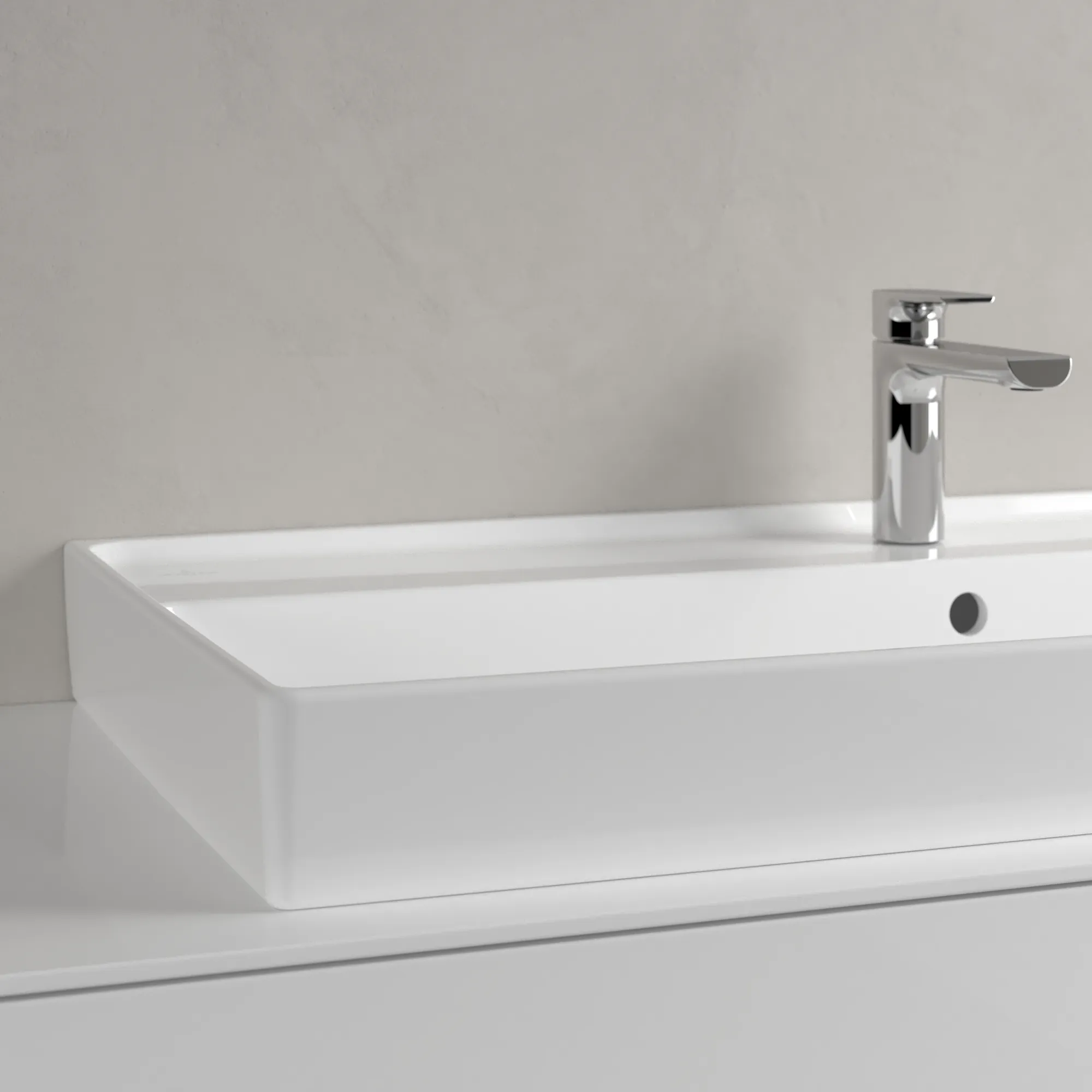 Villeroy & Boch Schrankwaschtisch aus TitanCeram geschliffen „Collaro“ 1000 × 470 × 160 mm, mit Hahnlochbohrung, Hahnlochposition mittig in Weiß Alpin Villeroy & Boch Schrankwaschtisch aus TitanCeram geschliffen „Collaro“ 1000 × 470 × 160 mm, mit Hahnlochbohrung, Hahnlochposition mittig in Weiß Alpin