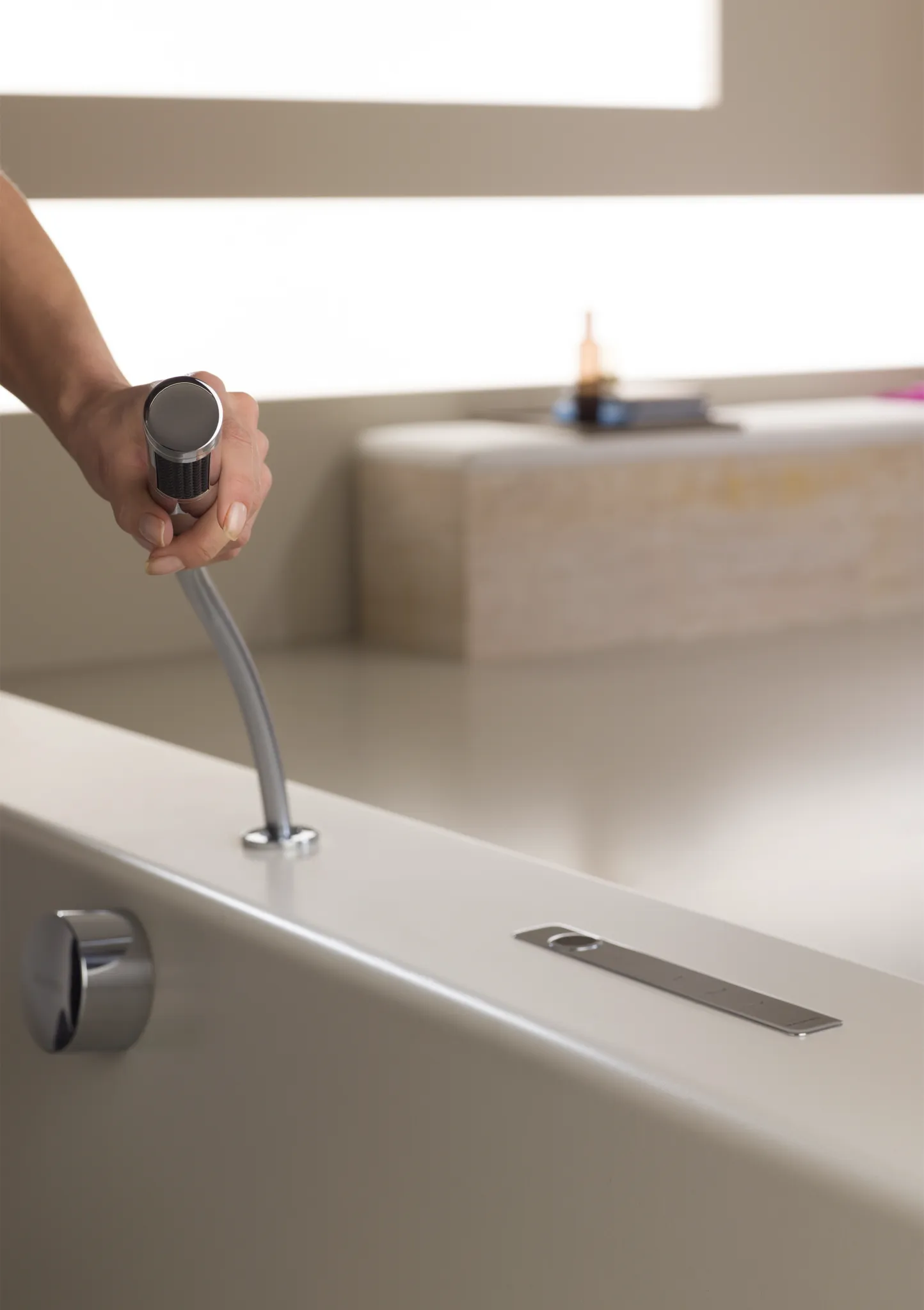 versenkbarer Brauseschlauch für Wannenrand-Montage 8880 Chromoptik versenkbarer Brauseschlauch für Wannenrand-Montage 8880 Chromoptik