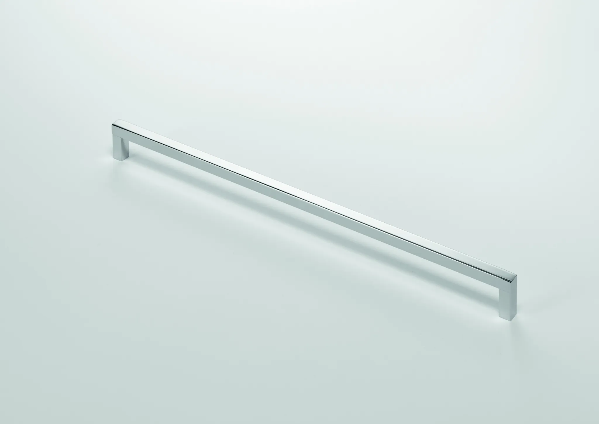Griff GRIP95B von burgbad - Stangengriff in Chrom, Breite 397 mm